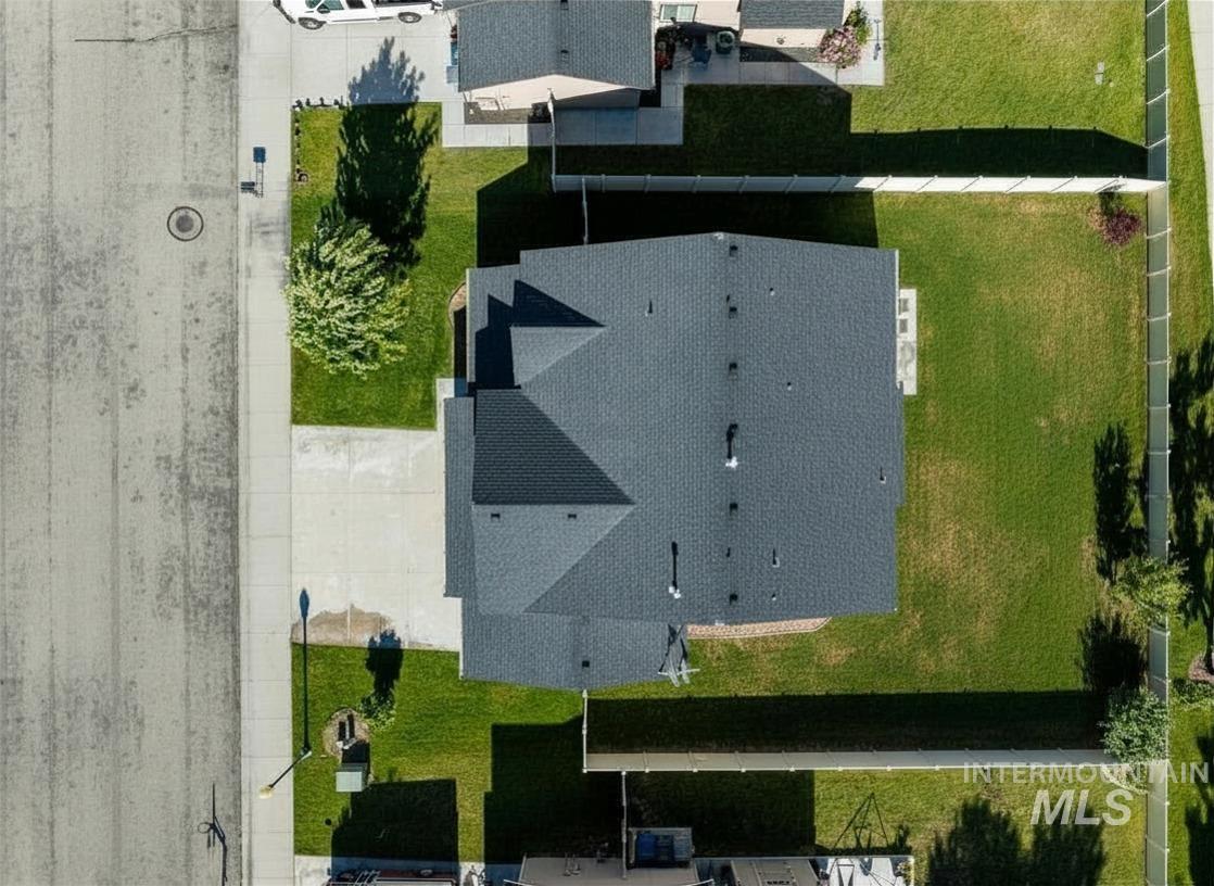 10245 W Virginia City Street, Star, Idaho 83669, 5 Bedrooms, 2.5 Bathrooms, Residential For Sale, Price $499,900, 98990097