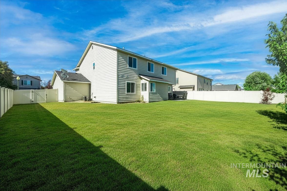 10245 W Virginia City Street, Star, Idaho 83669, 5 Bedrooms, 2.5 Bathrooms, Residential For Sale, Price $499,900,MLS 98990097