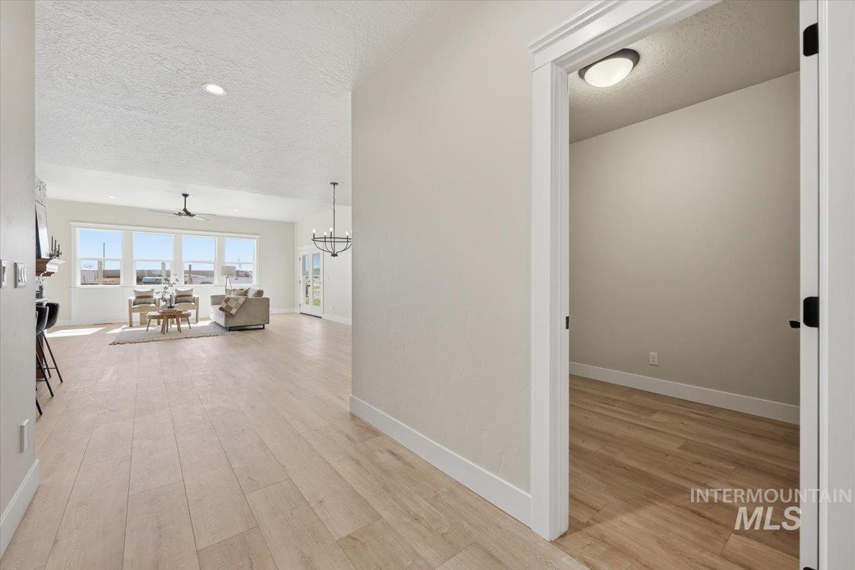 9394 S Sapper Hill Ave, Kuna, Idaho 83634, 3 Bedrooms, 2 Bathrooms, Residential For Sale, Price $619,900, 98990098