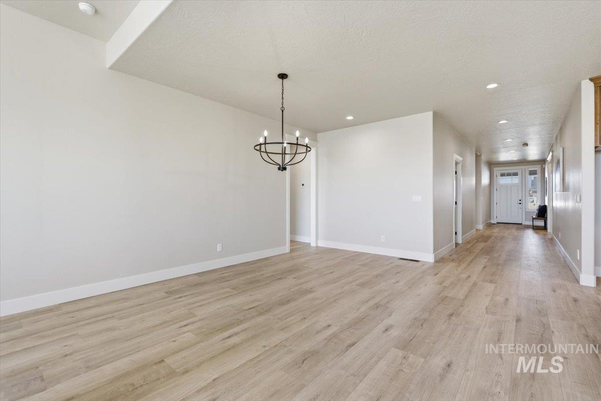 9394 S Sapper Hill Ave, Kuna, Idaho 83634, 3 Bedrooms, 2 Bathrooms, Residential For Sale, Price $619,900, 98990098