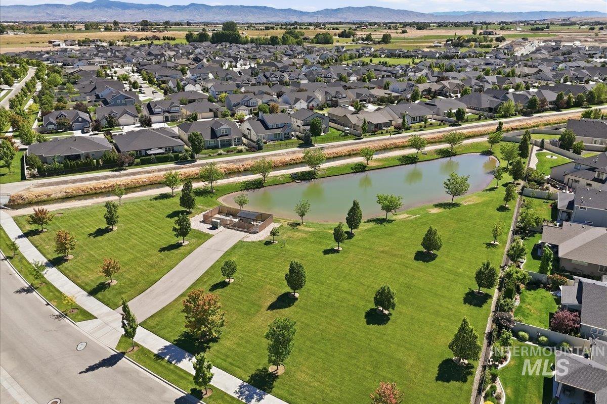 9394 S Sapper Hill Ave, Kuna, Idaho 83634, 3 Bedrooms, 2 Bathrooms, Residential For Sale, Price $619,900, 98990098