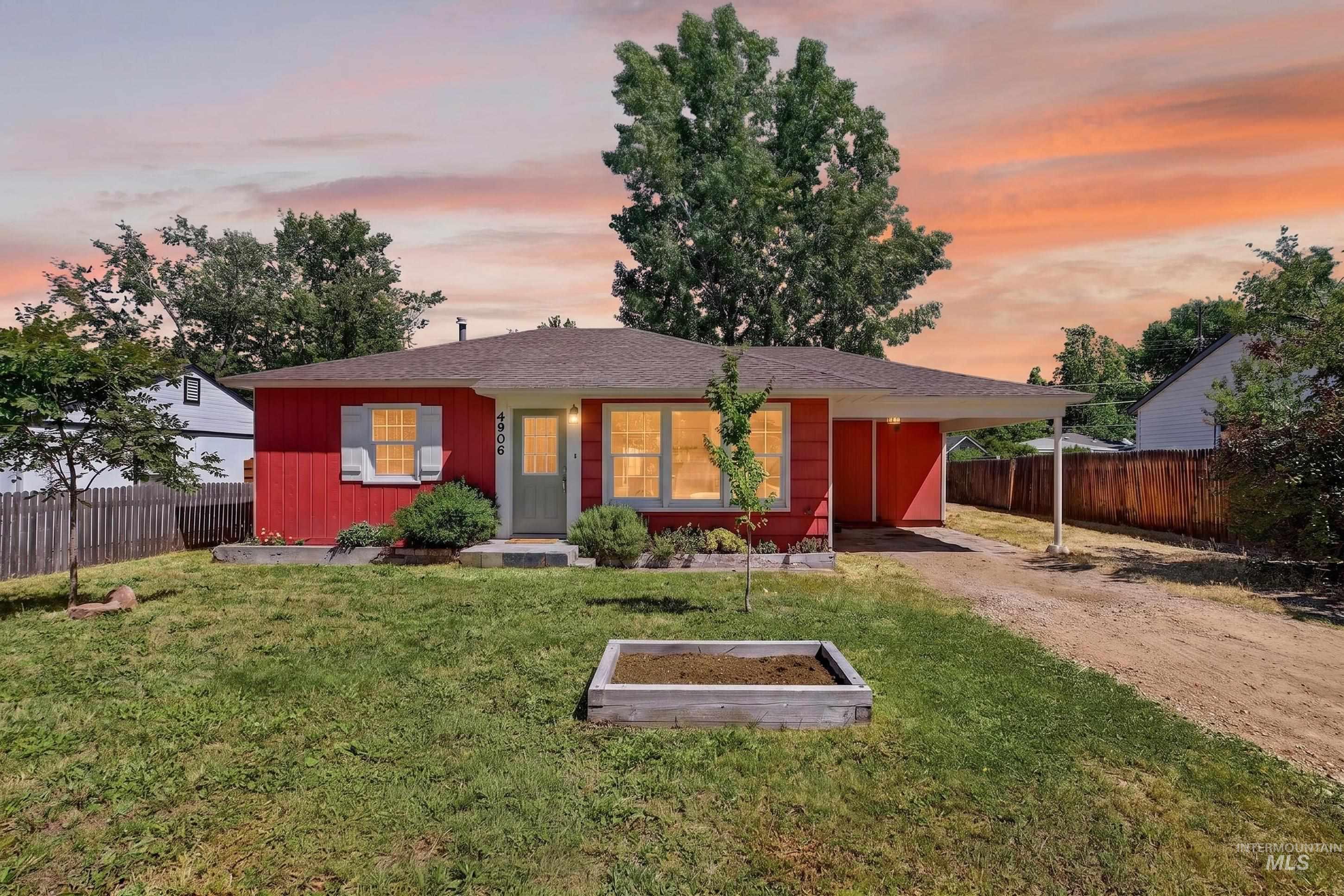 4906 W Wymosa, Boise, Idaho 83703, 3 Bedrooms, 1 Bathroom, Residential For Sale, Price $389,000, 98990100