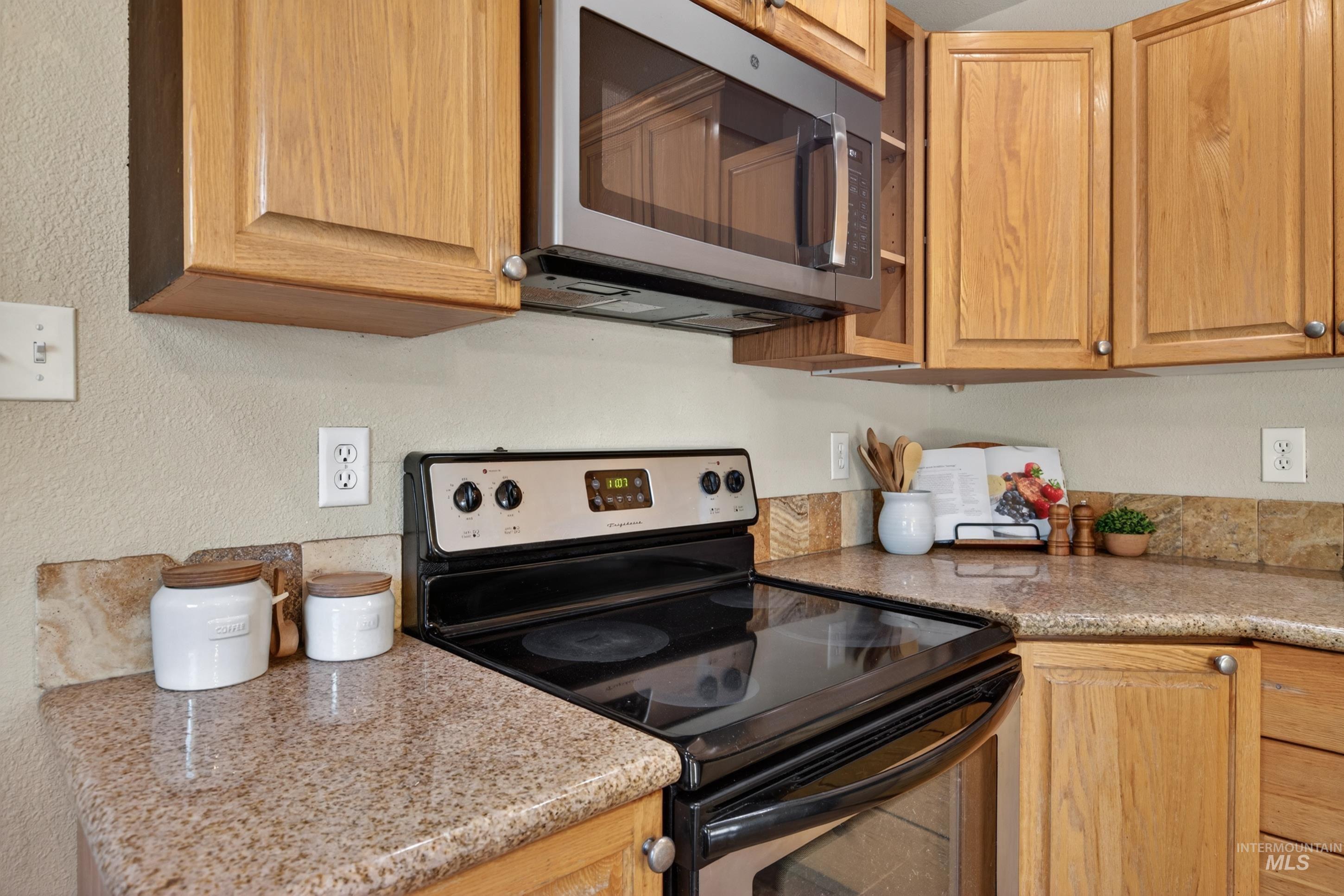 4906 W Wymosa, Boise, Idaho 83703, 3 Bedrooms, 1 Bathroom, Residential For Sale, Price $389,000, 98990100