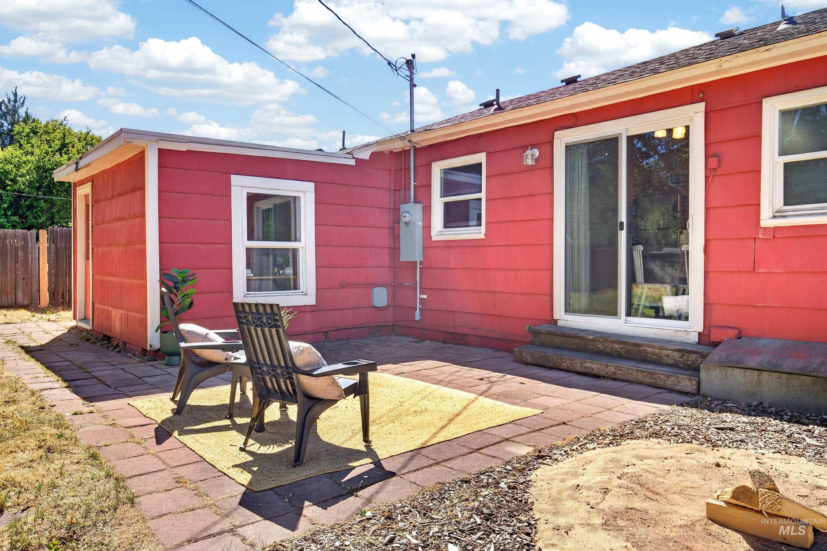 4906 W Wymosa, Boise, Idaho 83703, 3 Bedrooms, 1 Bathroom, Residential For Sale, Price $389,000, 98990100