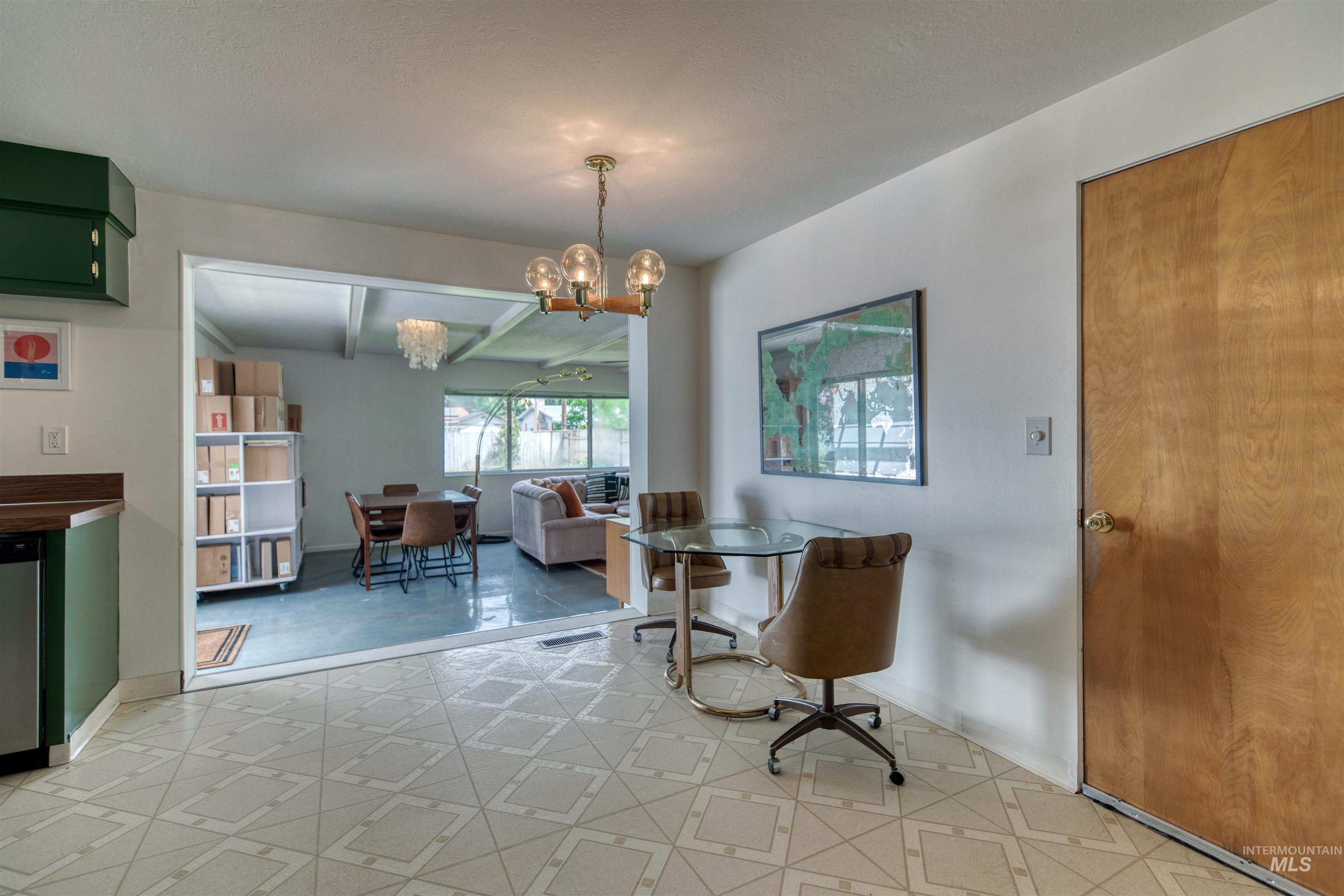 4420 W Clearview Dr, Boise, Idaho 83703, 3 Bedrooms, 2 Bathrooms, Residential For Sale, Price $524,900, 98990103
