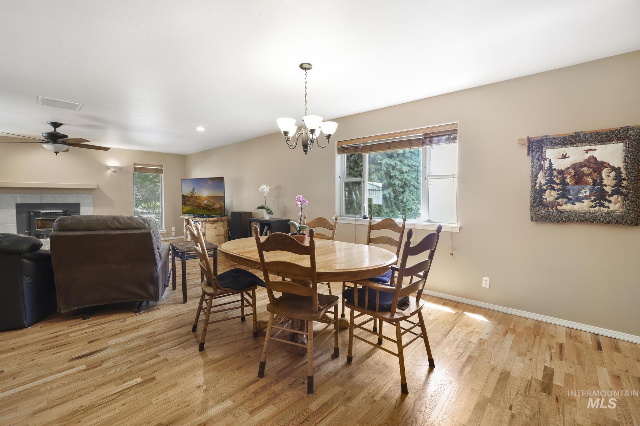 301 Eastridge Drive, Kimberly, Idaho 83342, 5 Bedrooms, 4 Bathrooms, Residential For Sale, Price $679,000,MLS 98990106