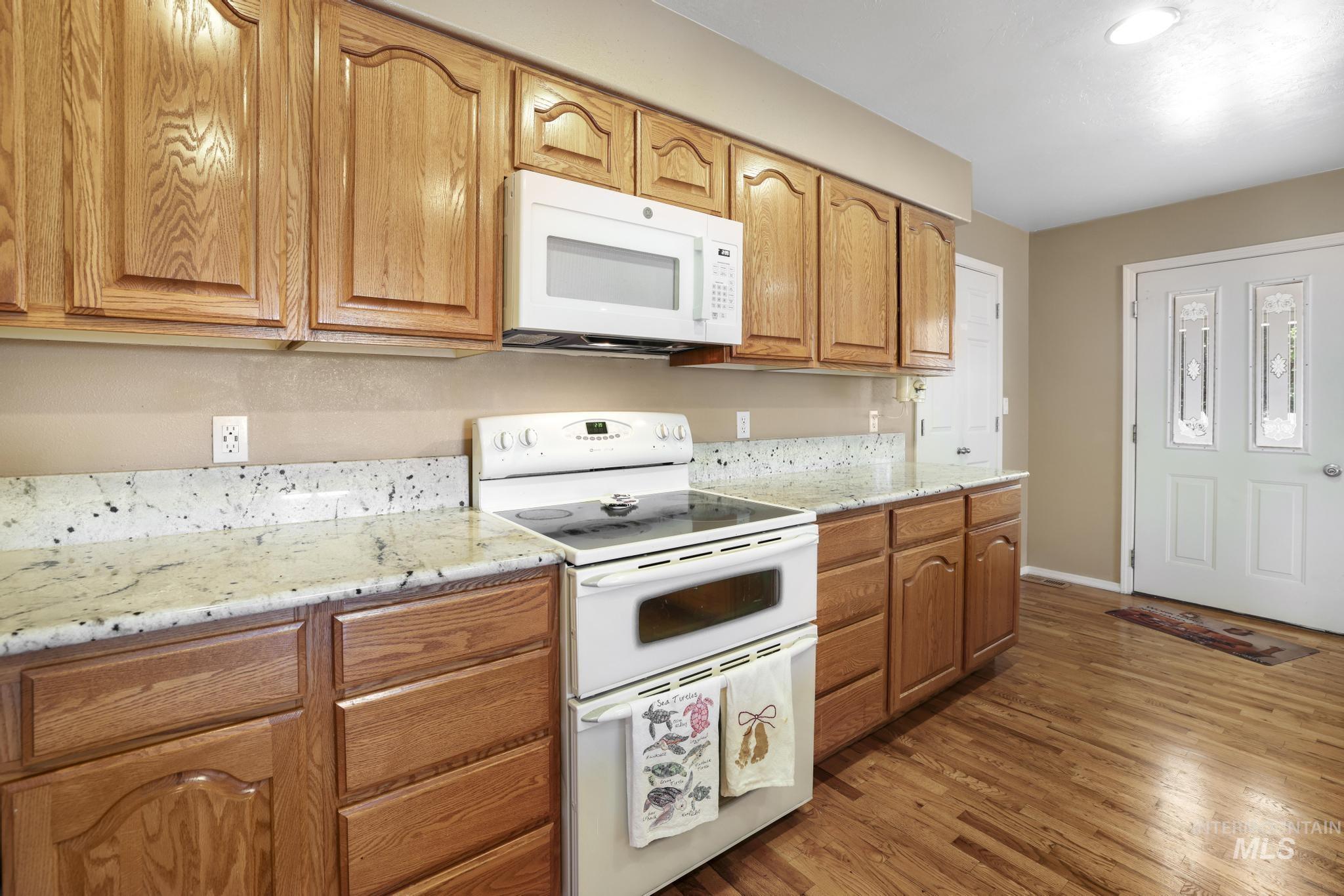 301 Eastridge Drive, Kimberly, Idaho 83342, 5 Bedrooms, 4 Bathrooms, Residential For Sale, Price $679,000,MLS 98990106