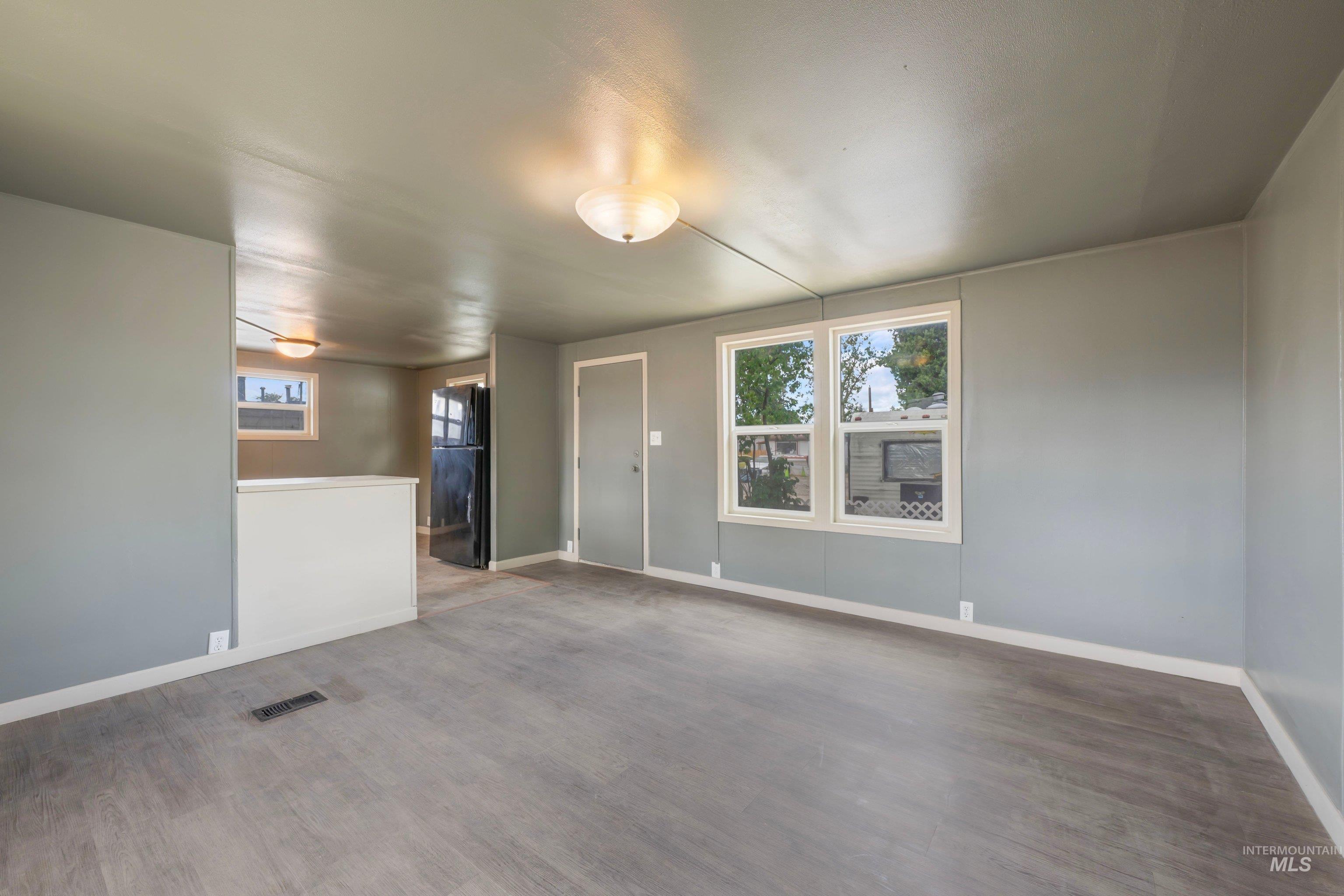 6728 W Fairview, Boise, Idaho 83704, 2 Bedrooms, 1 Bathroom, Residential For Sale, Price $62,400,MLS 98990107