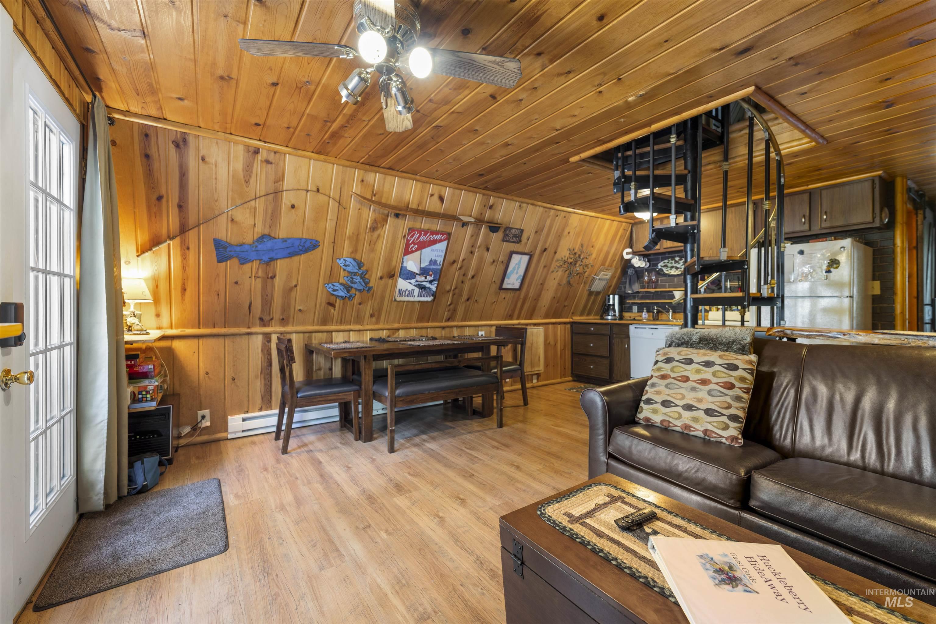 2047 Ferndale Way, McCall, Idaho 83638, 2 Bedrooms, 1 Bathroom, Residential For Sale, Price $725,000,MLS 98990108