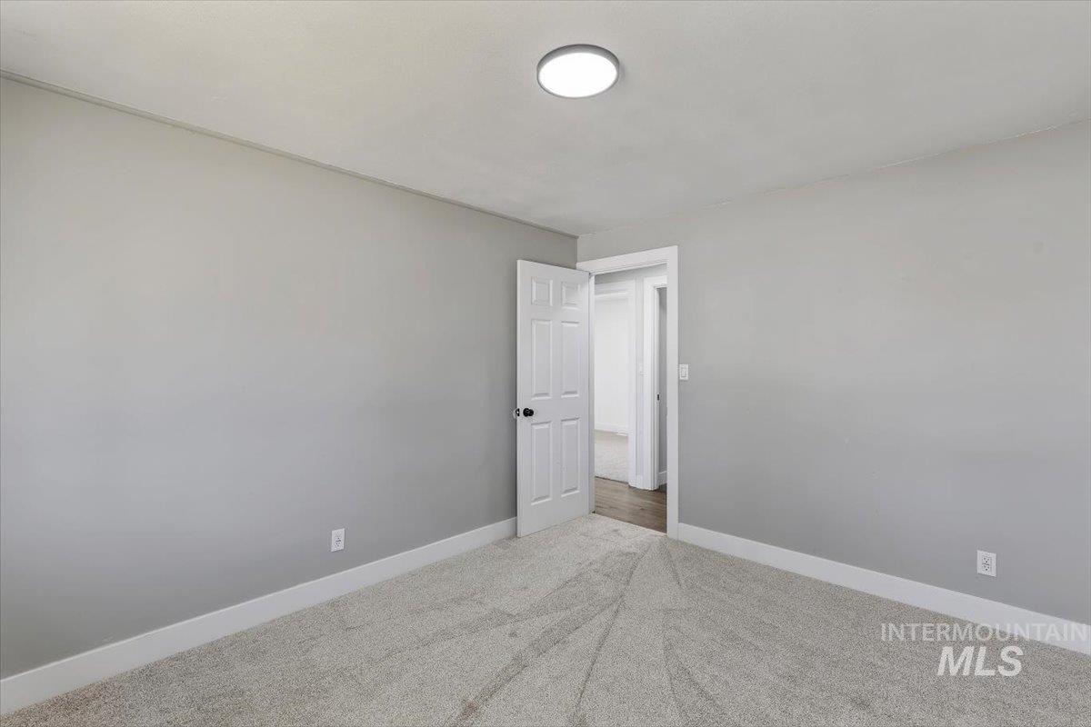820 N Baker St, Boise, Idaho 83706, 3 Bedrooms, 1.5 Bathrooms, Residential For Sale, Price $429,000,MLS 98990113