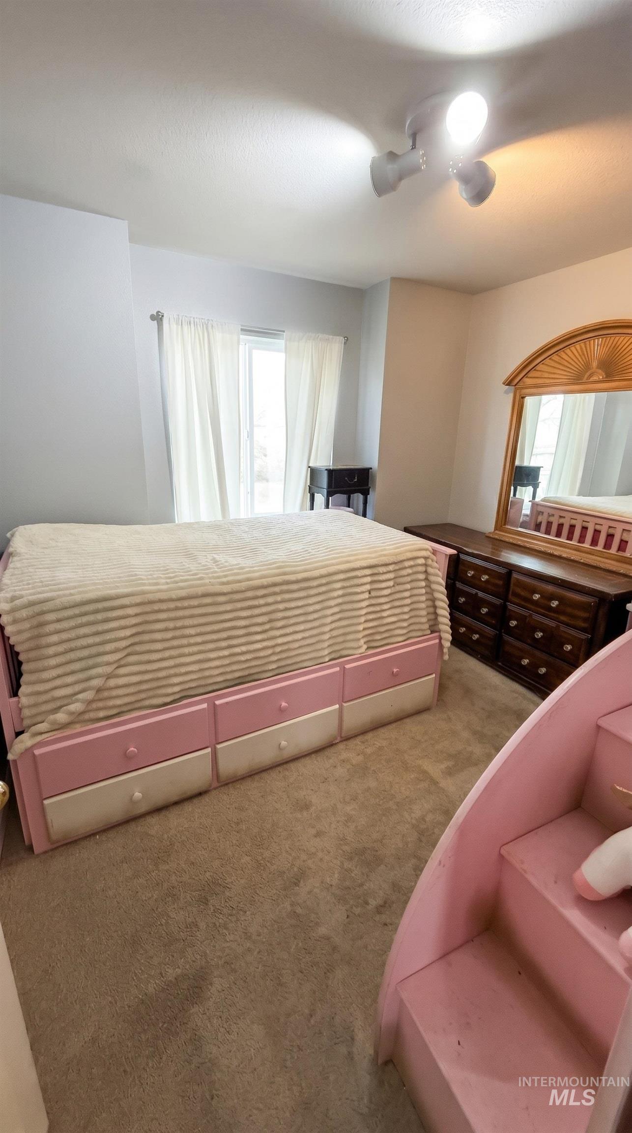 16313 N Blueberry Ct, Nampa, Idaho 83651, 3 Bedrooms, 2 Bathrooms, Residential For Sale, Price $365,000, 98990114