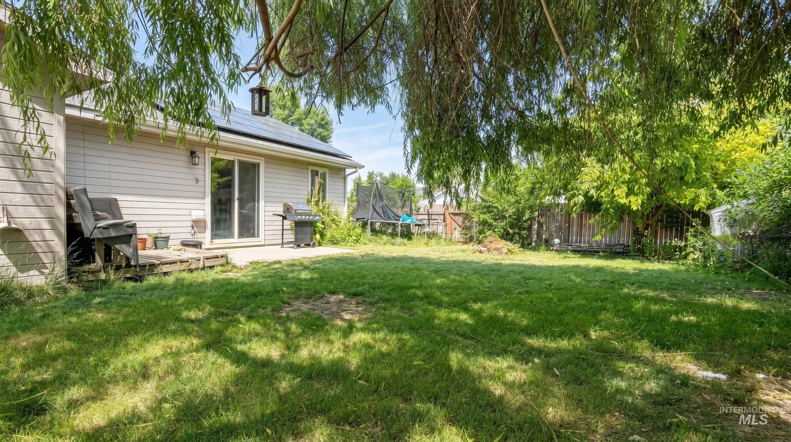 16313 N Blueberry Ct, Nampa, Idaho 83651, 3 Bedrooms, 2 Bathrooms, Residential For Sale, Price $365,000, 98990114