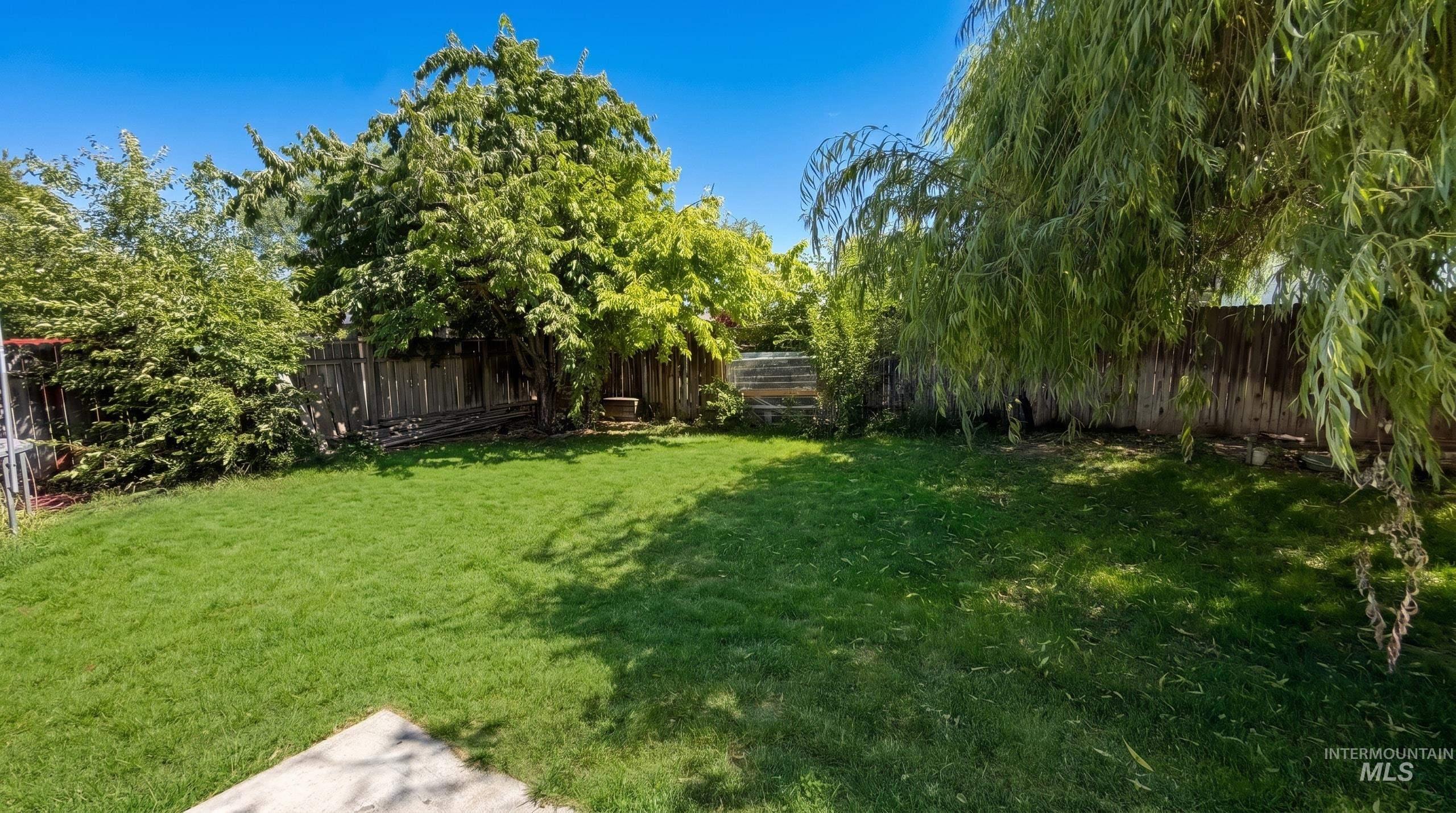 16313 N Blueberry Ct, Nampa, Idaho 83651, 3 Bedrooms, 2 Bathrooms, Residential For Sale, Price $365,000, 98990114