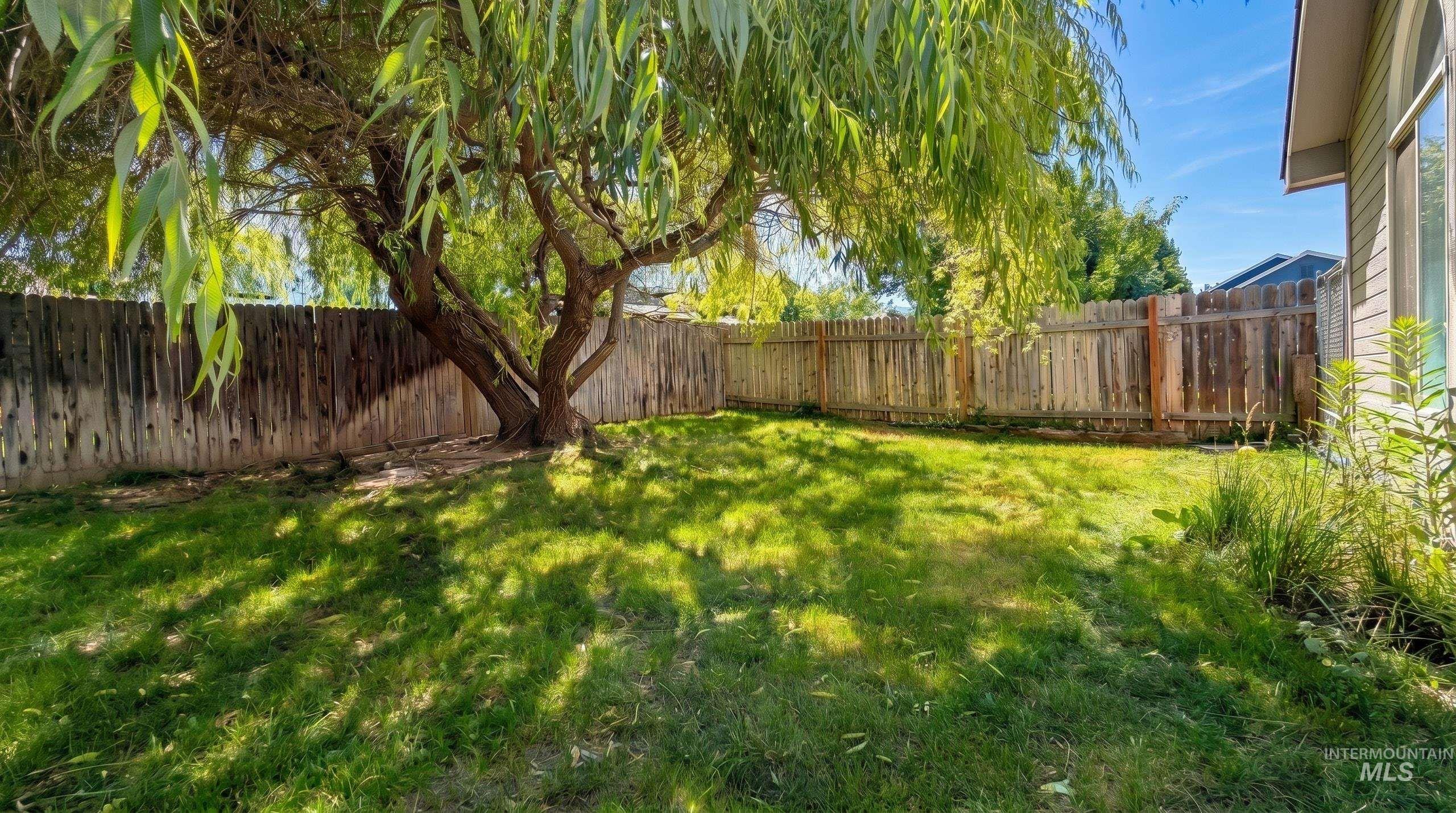 16313 N Blueberry Ct, Nampa, Idaho 83651, 3 Bedrooms, 2 Bathrooms, Residential For Sale, Price $365,000, 98990114