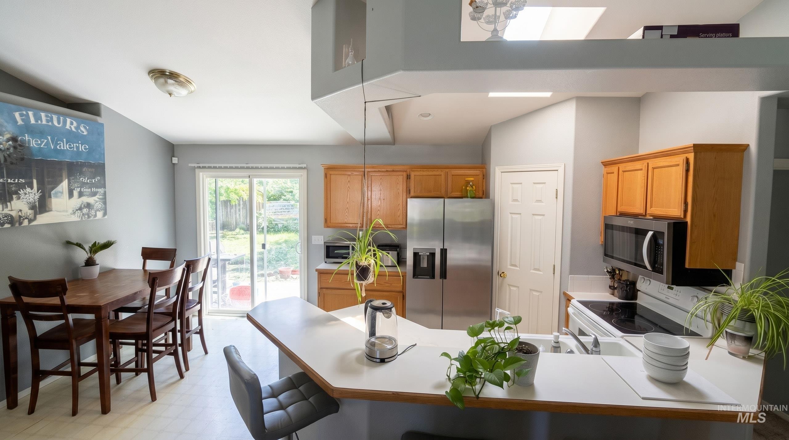 16313 N Blueberry Ct, Nampa, Idaho 83651, 3 Bedrooms, 2 Bathrooms, Residential For Sale, Price $365,000, 98990114