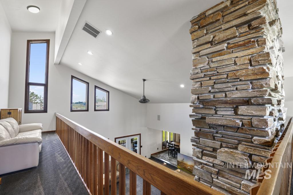 2987 E 3500 N, Twin Falls, Idaho 83301-0307, 3 Bedrooms, 3 Bathrooms, Residential For Sale, Price $695,000,MLS 98990116