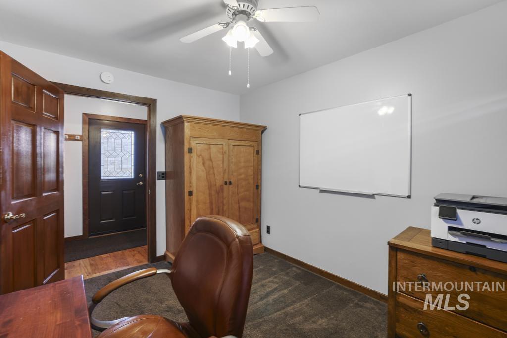 2987 E 3500 N, Twin Falls, Idaho 83301-0307, 3 Bedrooms, 3 Bathrooms, Residential For Sale, Price $695,000,MLS 98990116