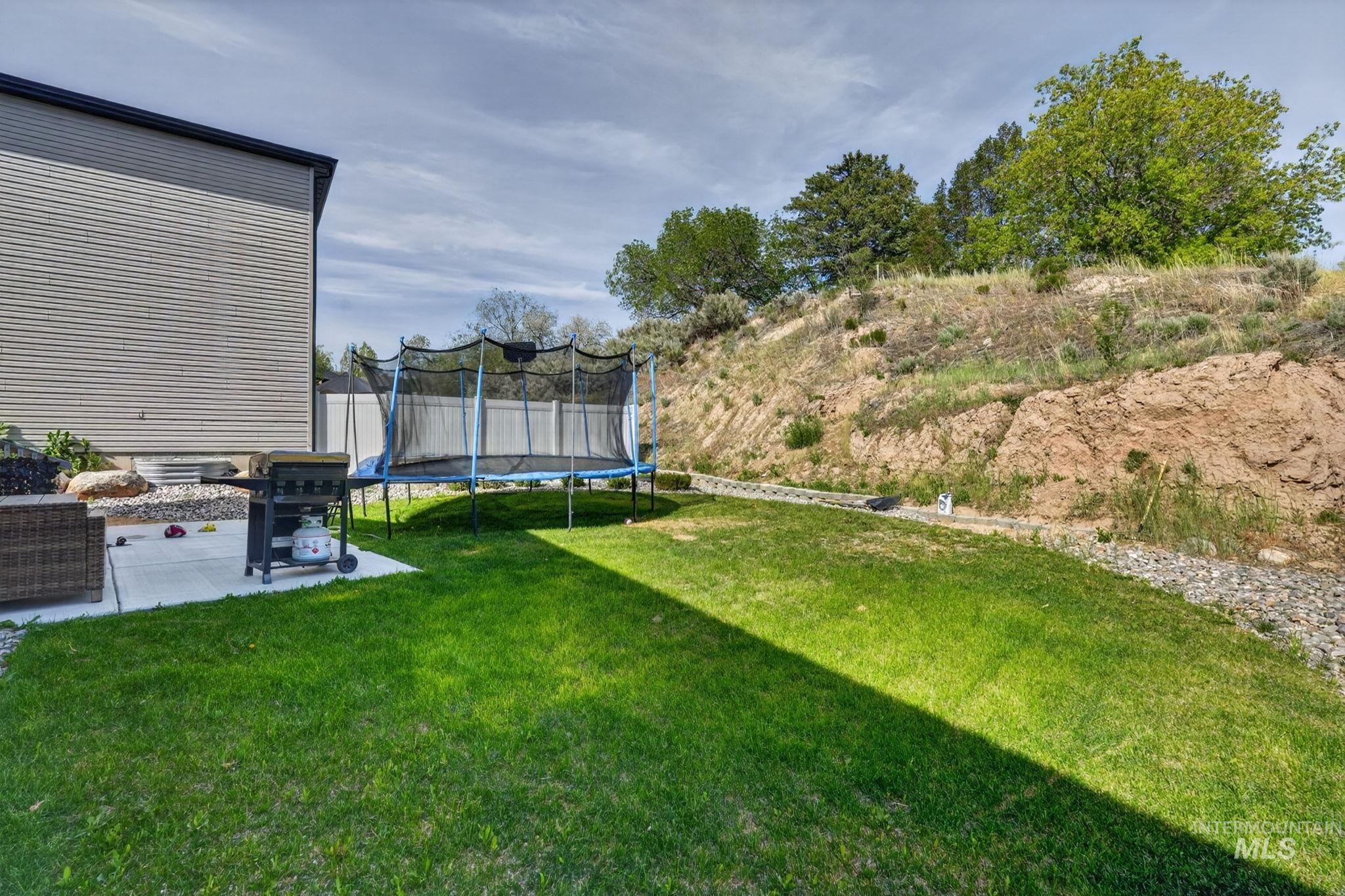 1578 Surprise Valley Road, Pocatello, Idaho 83201, 3 Bedrooms, 2 Bathrooms, Residential For Sale, Price $440,000, 98990120