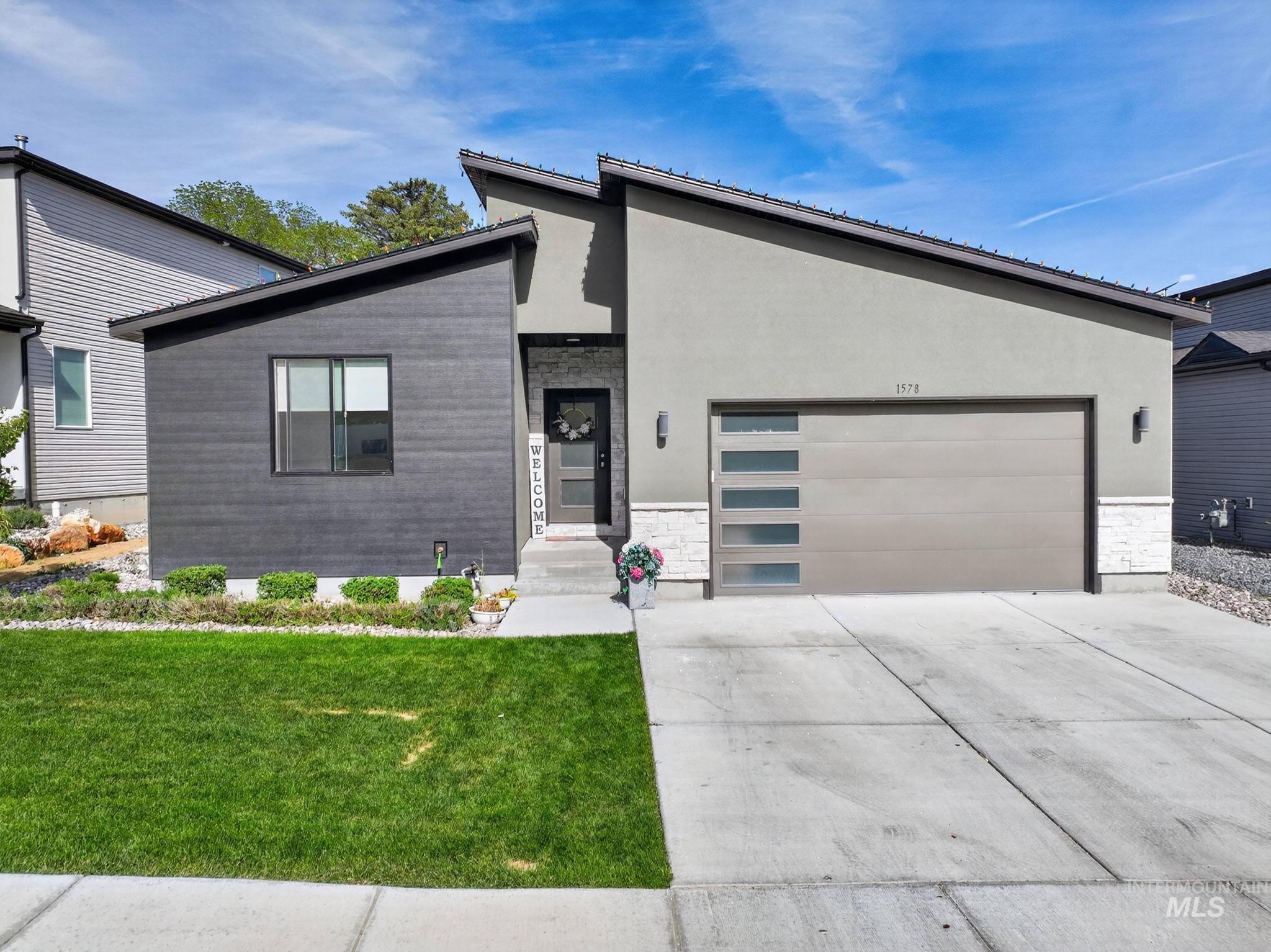 1578 Surprise Valley Road, Pocatello, Idaho 83201, 3 Bedrooms, 2 Bathrooms, Residential For Sale, Price $440,000, 98990120