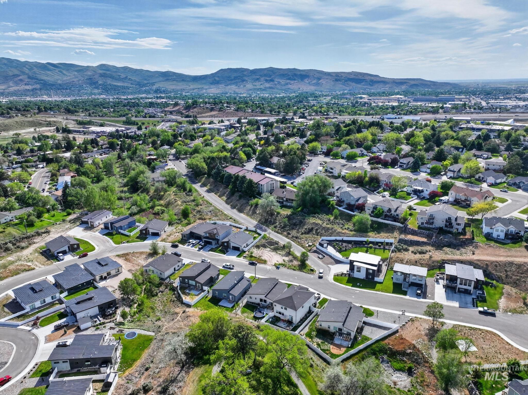 1578 Surprise Valley Road, Pocatello, Idaho 83201, 3 Bedrooms, 2 Bathrooms, Residential For Sale, Price $440,000, 98990120
