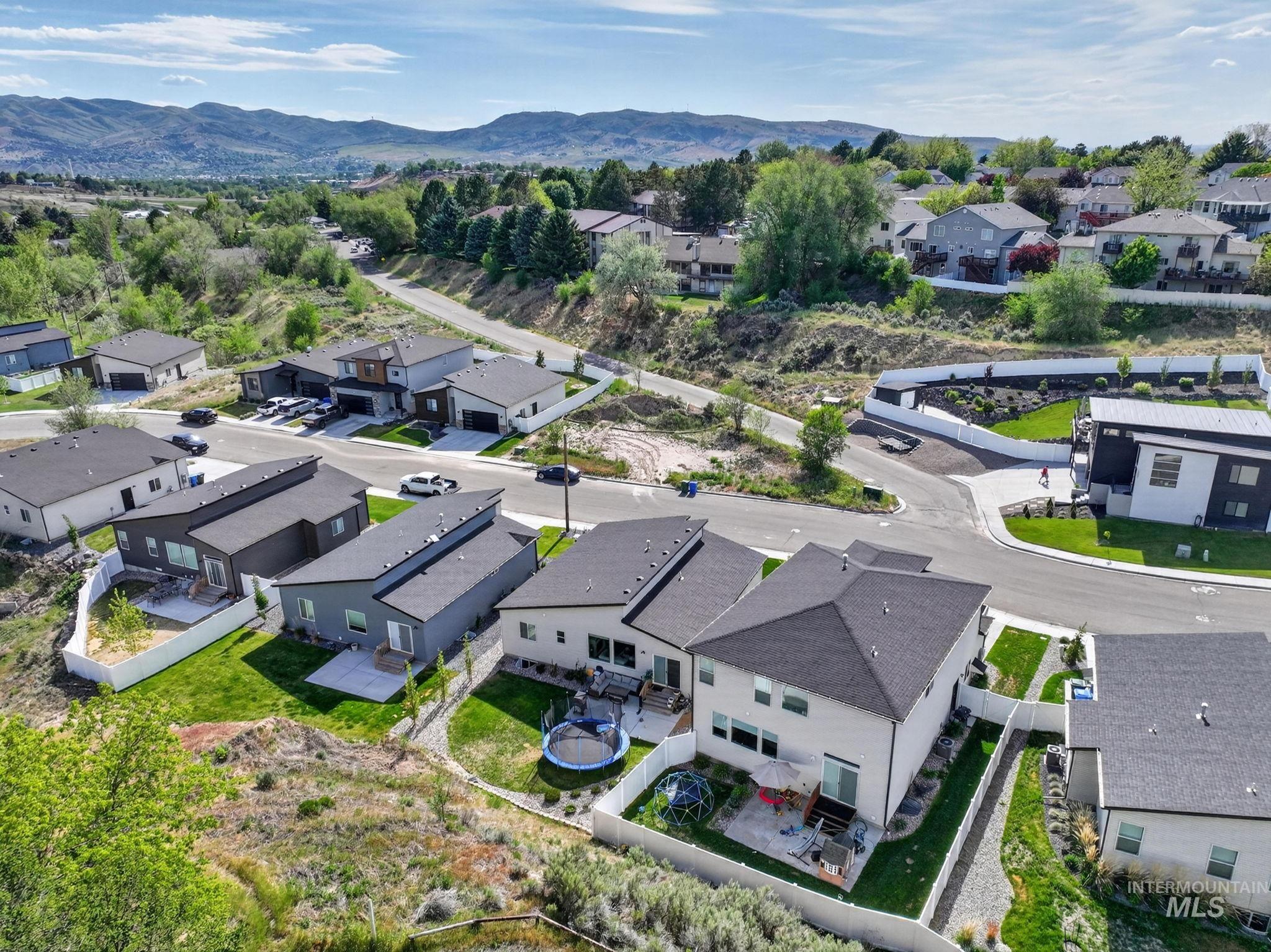 1578 Surprise Valley Road, Pocatello, Idaho 83201, 3 Bedrooms, 2 Bathrooms, Residential For Sale, Price $440,000, 98990120