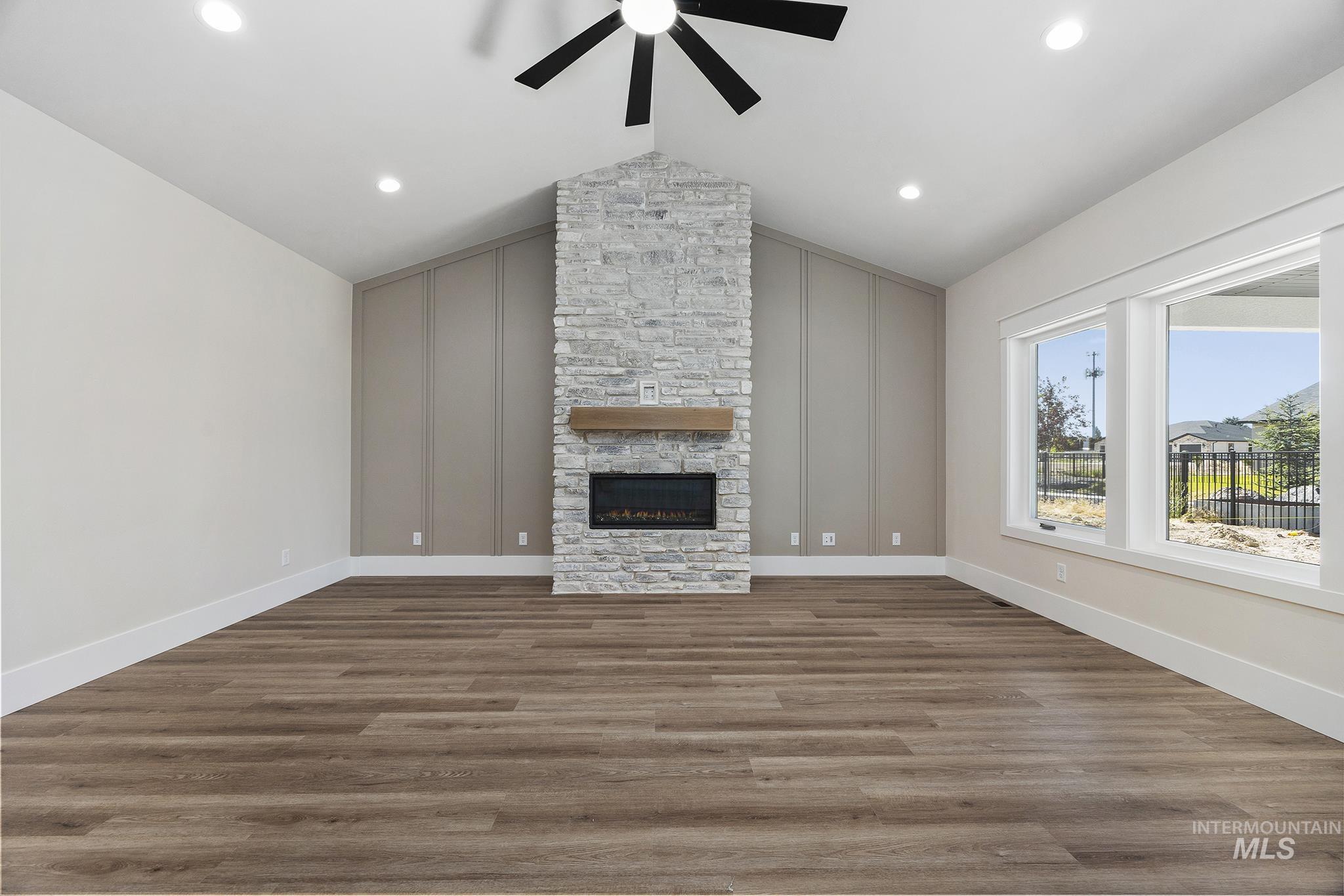 548 Canyon Falls Dr, Twin Falls, Idaho 83301, 3 Bedrooms, 3 Bathrooms, Residential For Sale, Price $639,000,MLS 98990126