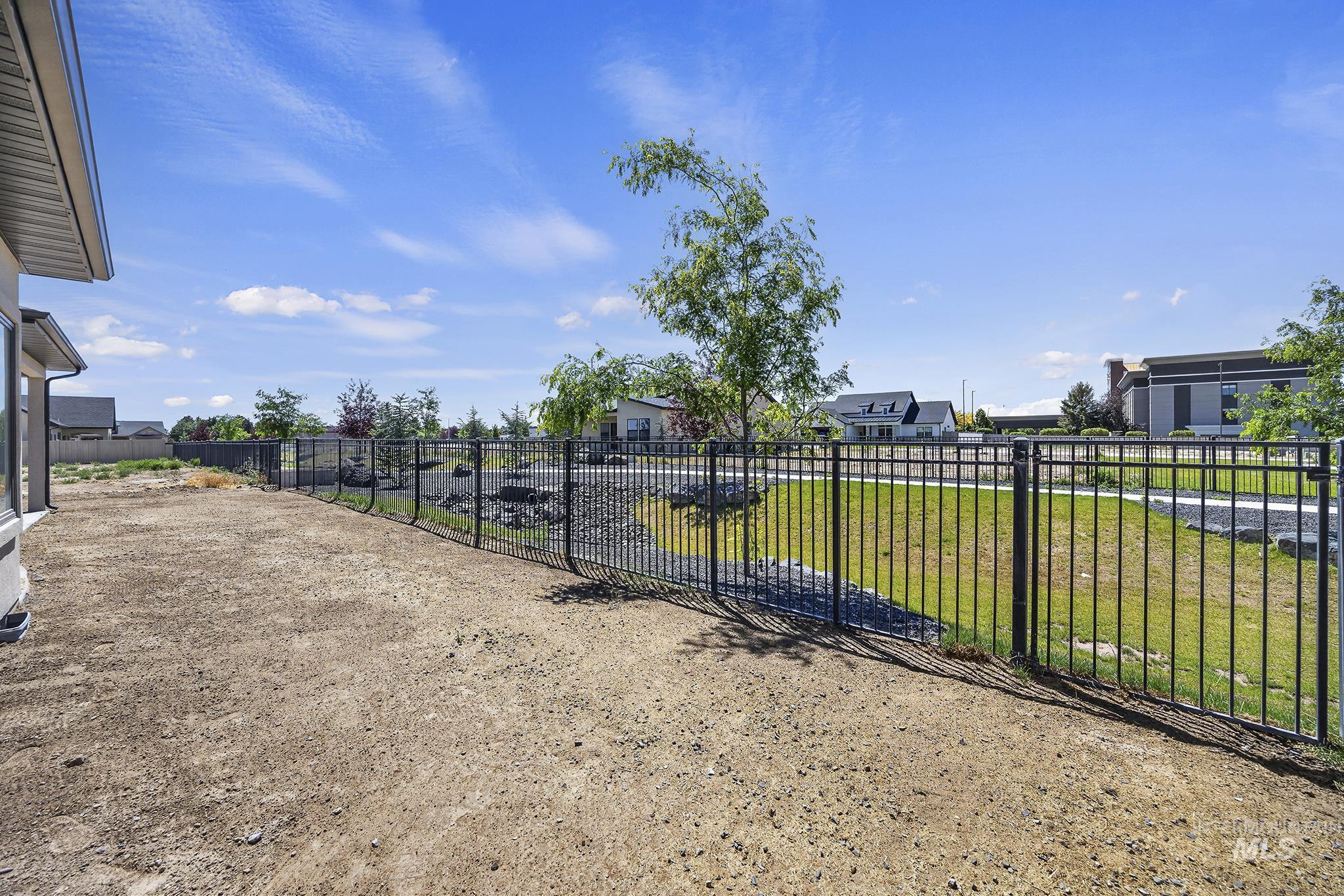 548 Canyon Falls Dr, Twin Falls, Idaho 83301, 3 Bedrooms, 3 Bathrooms, Residential For Sale, Price $639,000,MLS 98990126
