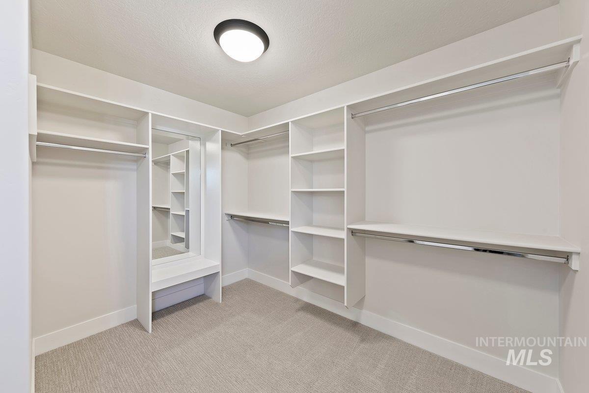 3752 Jackie Lane, Boise, Idaho 83704, 3 Bedrooms, 2.5 Bathrooms, Residential For Sale, Price $569,900,MLS 98990127