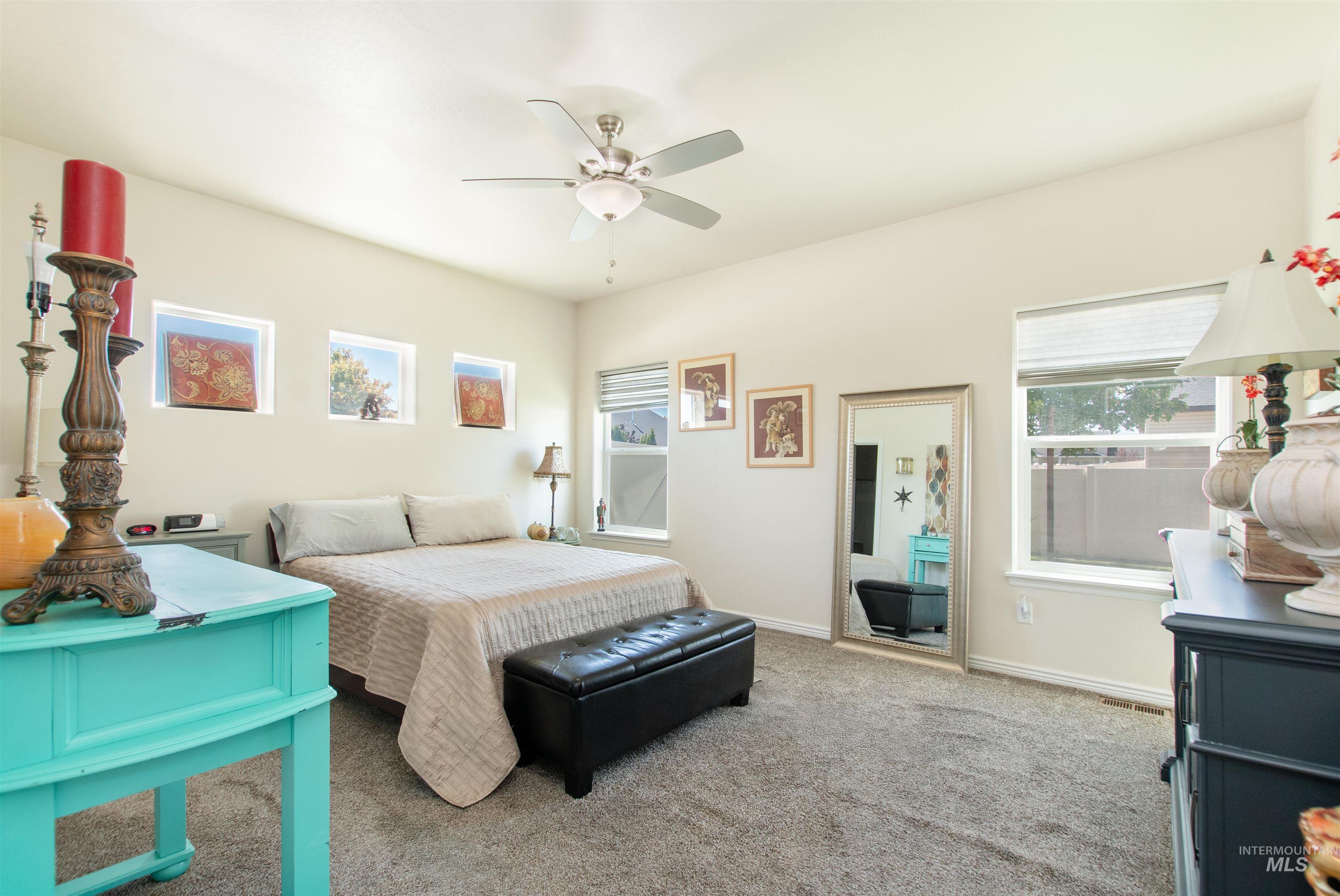 1167 N College Road West, Twin Falls, Idaho 83301, 3 Bedrooms, 2 Bathrooms, Residential For Sale, Price $385,000,MLS 98990147