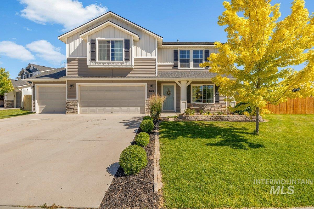 2604 Quaking Ct., Caldwell, Idaho 83607, 4 Bedrooms, 2.5 Bathrooms, Residential For Sale, Price $409,900,MLS 98990149