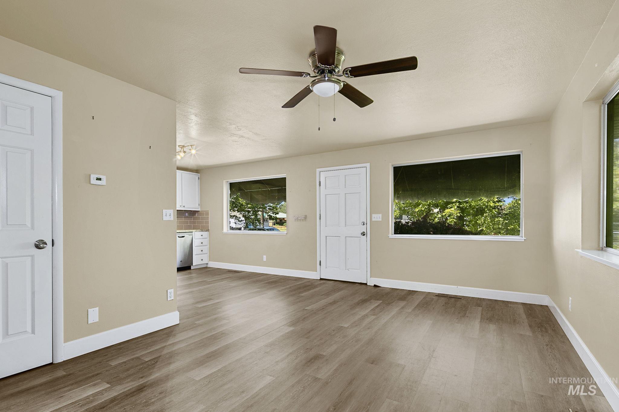 2510 S Broxon St, Boise, Idaho 83705, 4 Bedrooms, 2 Bathrooms, Residential For Sale, Price $480,000,MLS 98990151