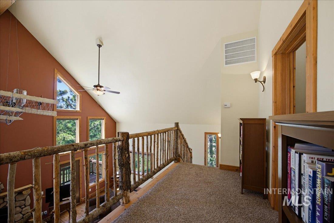 51 Ranch Cir, Cascade, Idaho 83611, 2 Bedrooms, 2 Bathrooms, Residential For Sale, Price $549,900,MLS 98990155