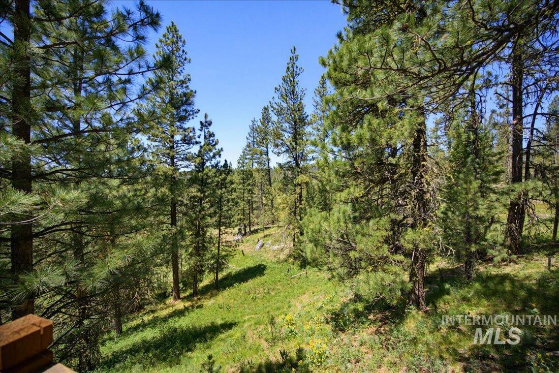 51 Ranch Cir, Cascade, Idaho 83611, 2 Bedrooms, 2 Bathrooms, Residential For Sale, Price $549,900,MLS 98990155