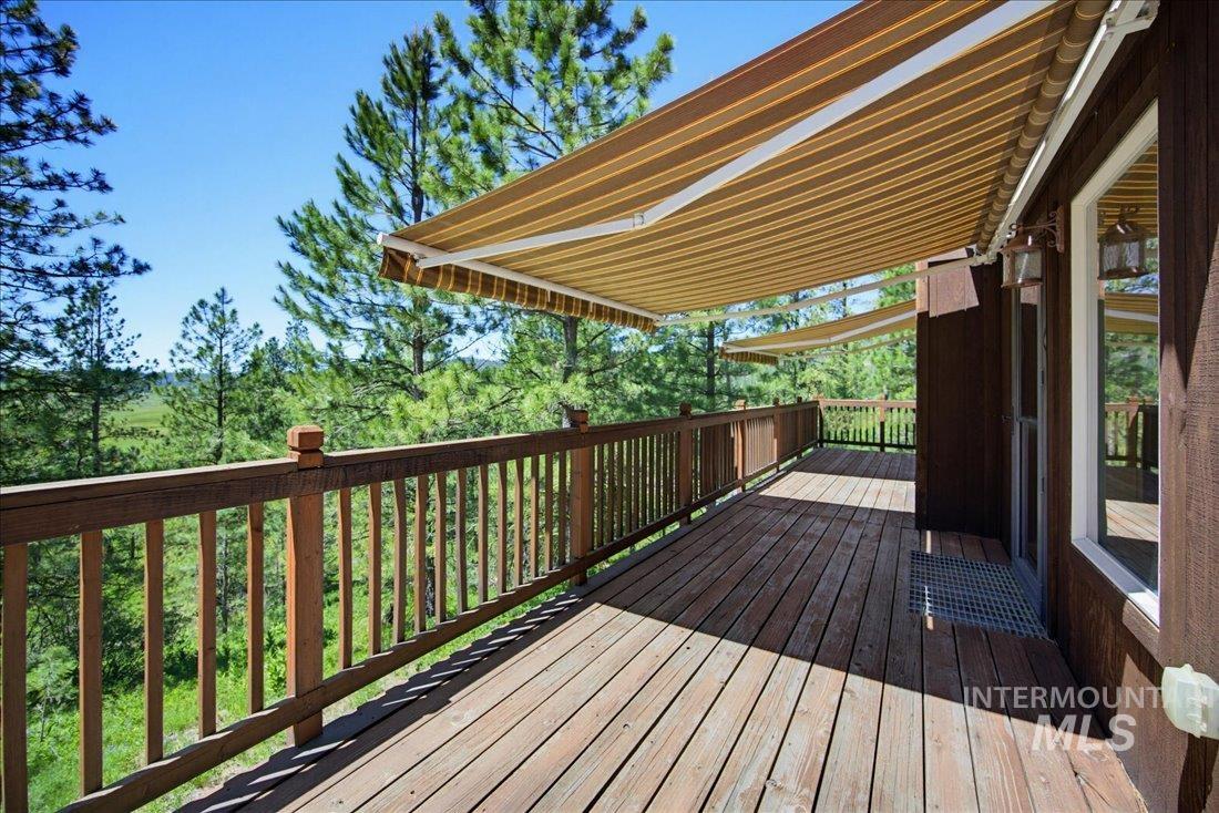 51 Ranch Cir, Cascade, Idaho 83611, 2 Bedrooms, 2 Bathrooms, Residential For Sale, Price $549,900,MLS 98990155