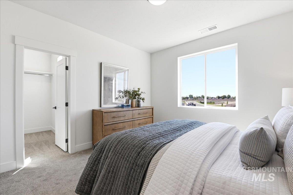 976 S Maximus Ave, Nampa, Idaho 83687, 4 Bedrooms, 2.5 Bathrooms, Residential For Sale, Price $434,900,MLS 98990156
