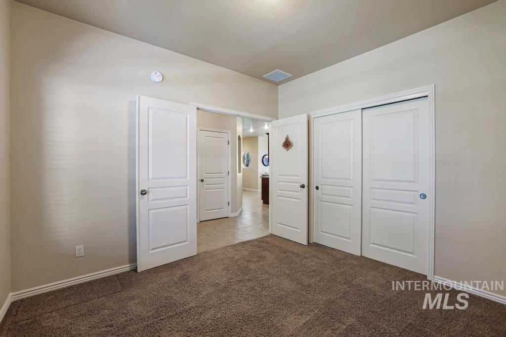 363 Arrowhead Path, Twin Falls, Idaho 83301, 3 Bedrooms, 2 Bathrooms, Residential For Sale, Price $448,000,MLS 98990169