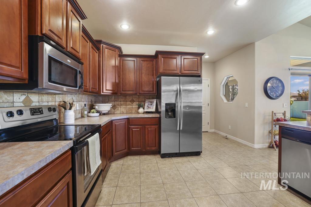 363 Arrowhead Path, Twin Falls, Idaho 83301, 3 Bedrooms, 2 Bathrooms, Residential For Sale, Price $448,000,MLS 98990169