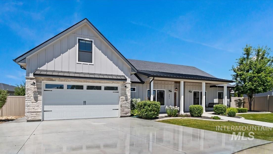 351 Lodgepole Ct, Fruitland, Idaho 83619, 5 Bedrooms, 3.5 Bathrooms, Residential For Sale, Price $625,000,MLS 98990182