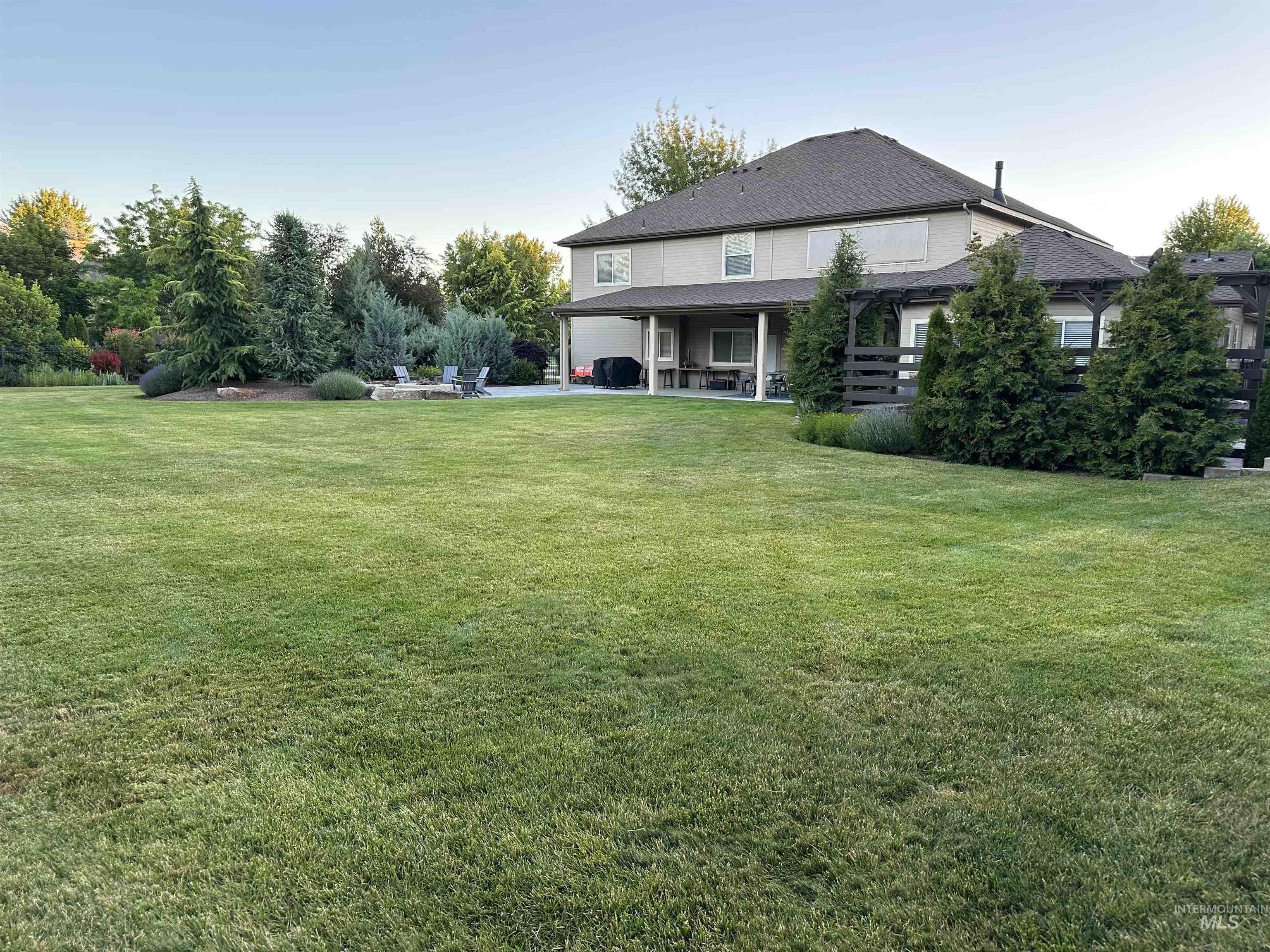 2850 S Kingsbury Way, Eagle, Idaho 83616, 6 Bedrooms, 5.5 Bathrooms, Residential For Sale, Price $2,199,000, 98990194