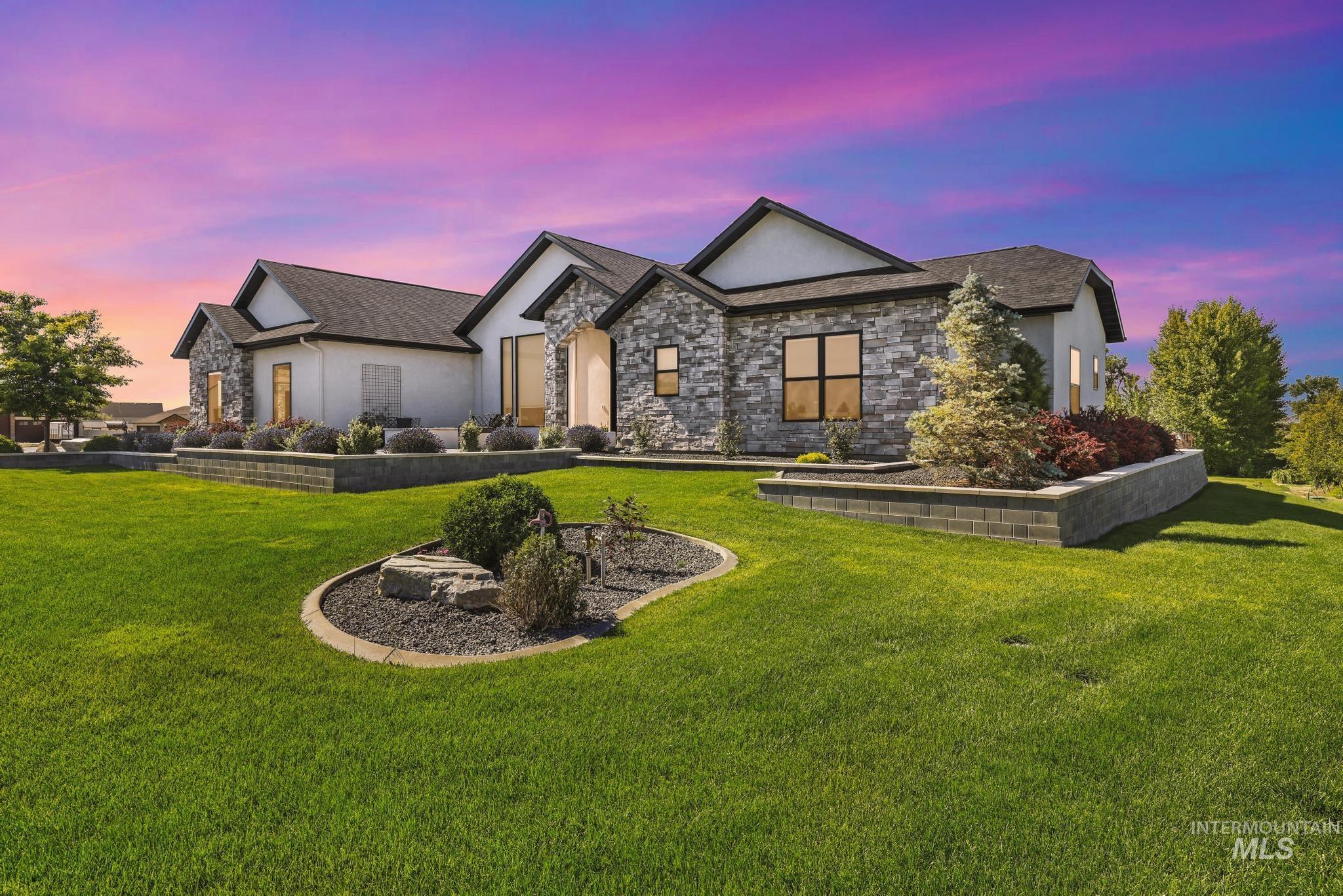 3352 E 4028 N, Twin Falls, Idaho 83301, 4 Bedrooms, 2.5 Bathrooms, Residential For Sale, Price $1,350,000,MLS 98990201