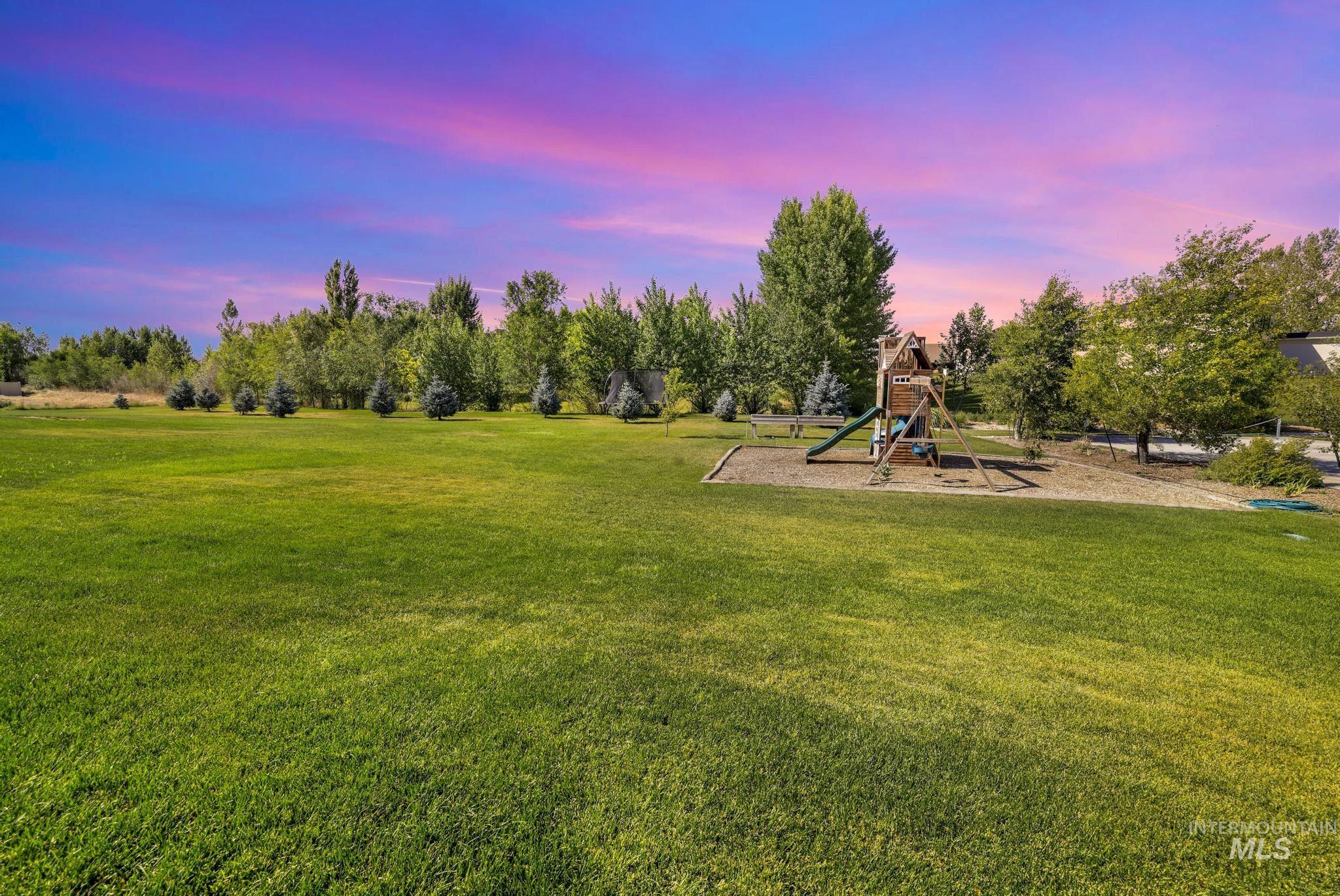 3352 E 4028 N, Twin Falls, Idaho 83301, 4 Bedrooms, 2.5 Bathrooms, Residential For Sale, Price $1,350,000,MLS 98990201