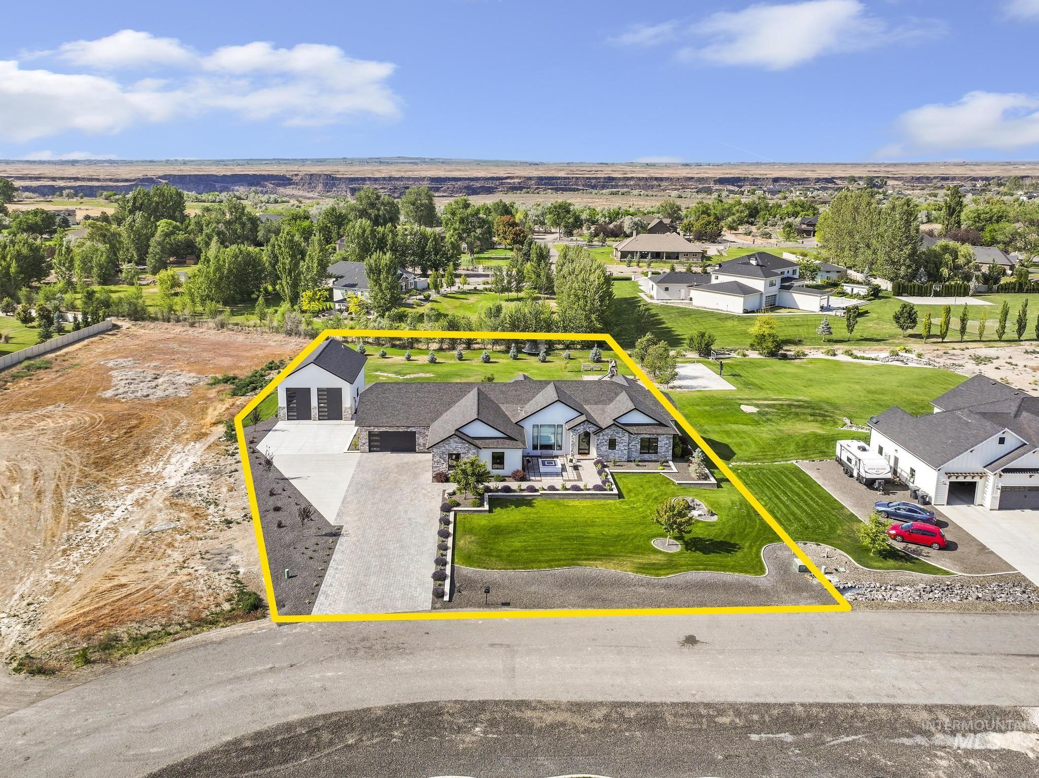 3352 E 4028 N, Twin Falls, Idaho 83301, 4 Bedrooms, 2.5 Bathrooms, Residential For Sale, Price $1,350,000,MLS 98990201