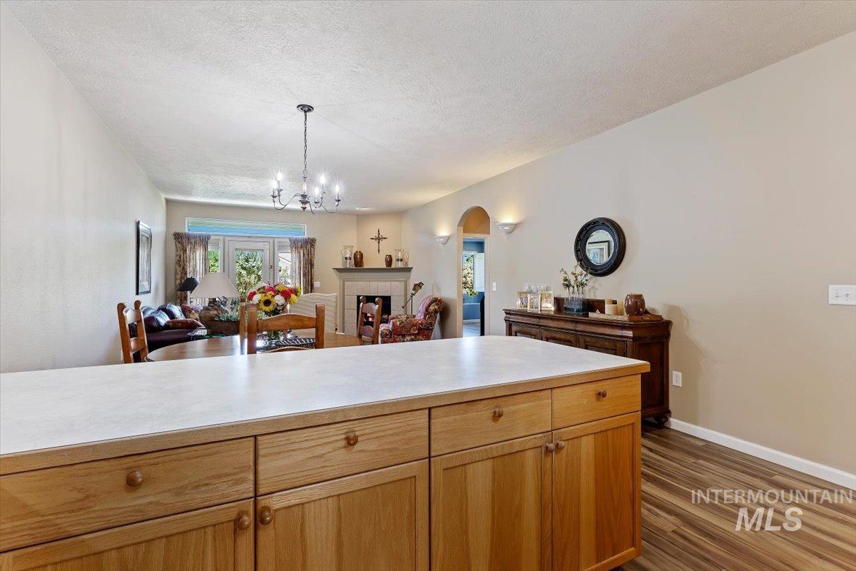 100 E Sedgewick, Meridian, Idaho 83646, 2 Bedrooms, 2 Bathrooms, Residential For Sale, Price $350,000,MLS 98990203
