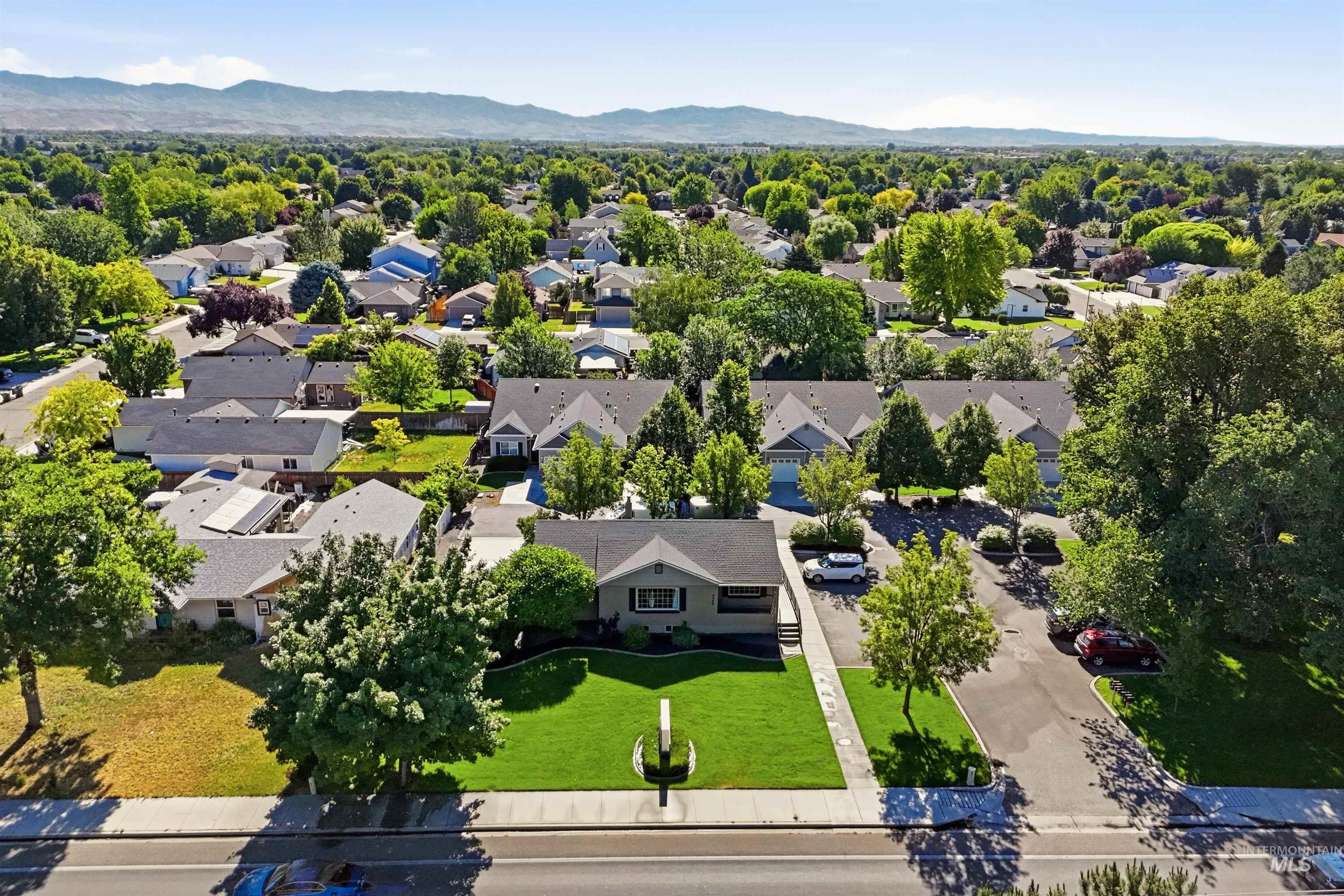 2490 N Locust Grove, Meridian, Idaho 83646, Business/Commercial For Sale, Price $849,000,MLS 98990216