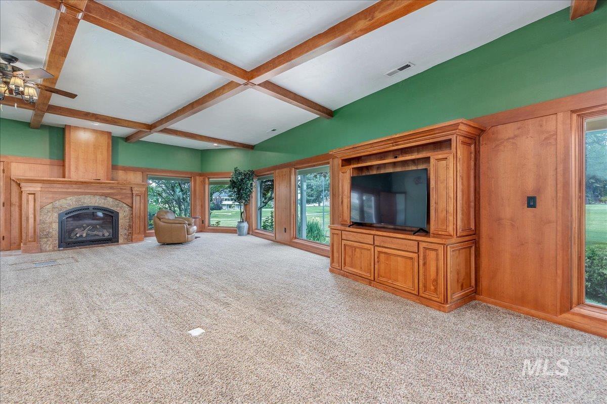 898 N Nicklaus Lane, Eagle, Idaho 83616, 4 Bedrooms, 3.5 Bathrooms, Residential For Sale, Price $675,000,MLS 98990232