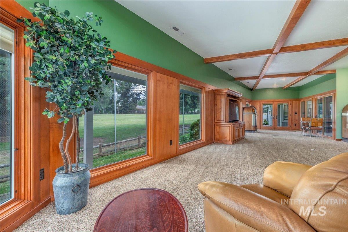 898 N Nicklaus Lane, Eagle, Idaho 83616, 4 Bedrooms, 3.5 Bathrooms, Residential For Sale, Price $675,000,MLS 98990232