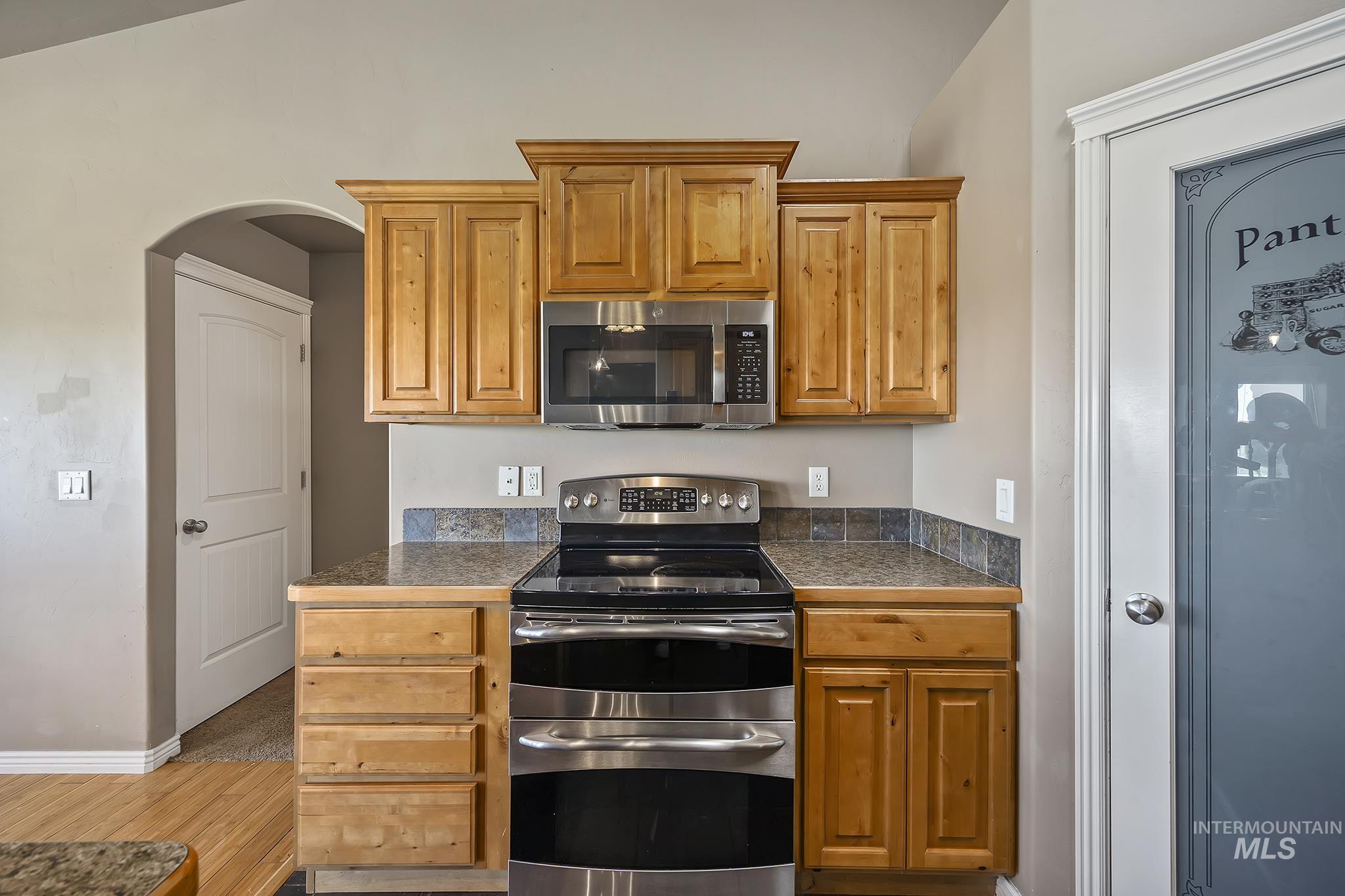 4531 N 1250 E, Buhl, Idaho 83316, 4 Bedrooms, 2 Bathrooms, Residential For Sale, Price $587,000, 98990243