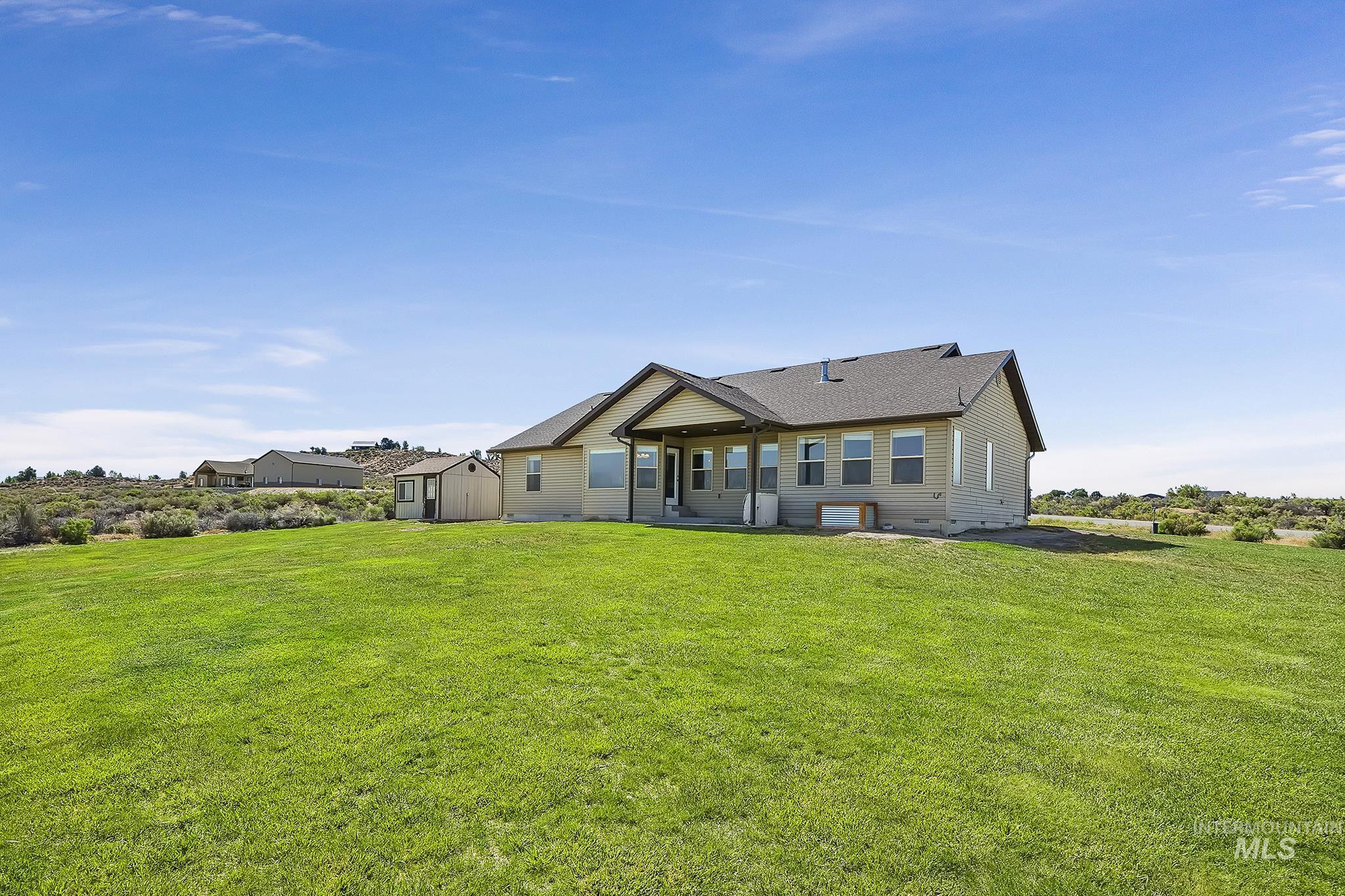 4531 N 1250 E, Buhl, Idaho 83316, 4 Bedrooms, 2 Bathrooms, Residential For Sale, Price $587,000, 98990243
