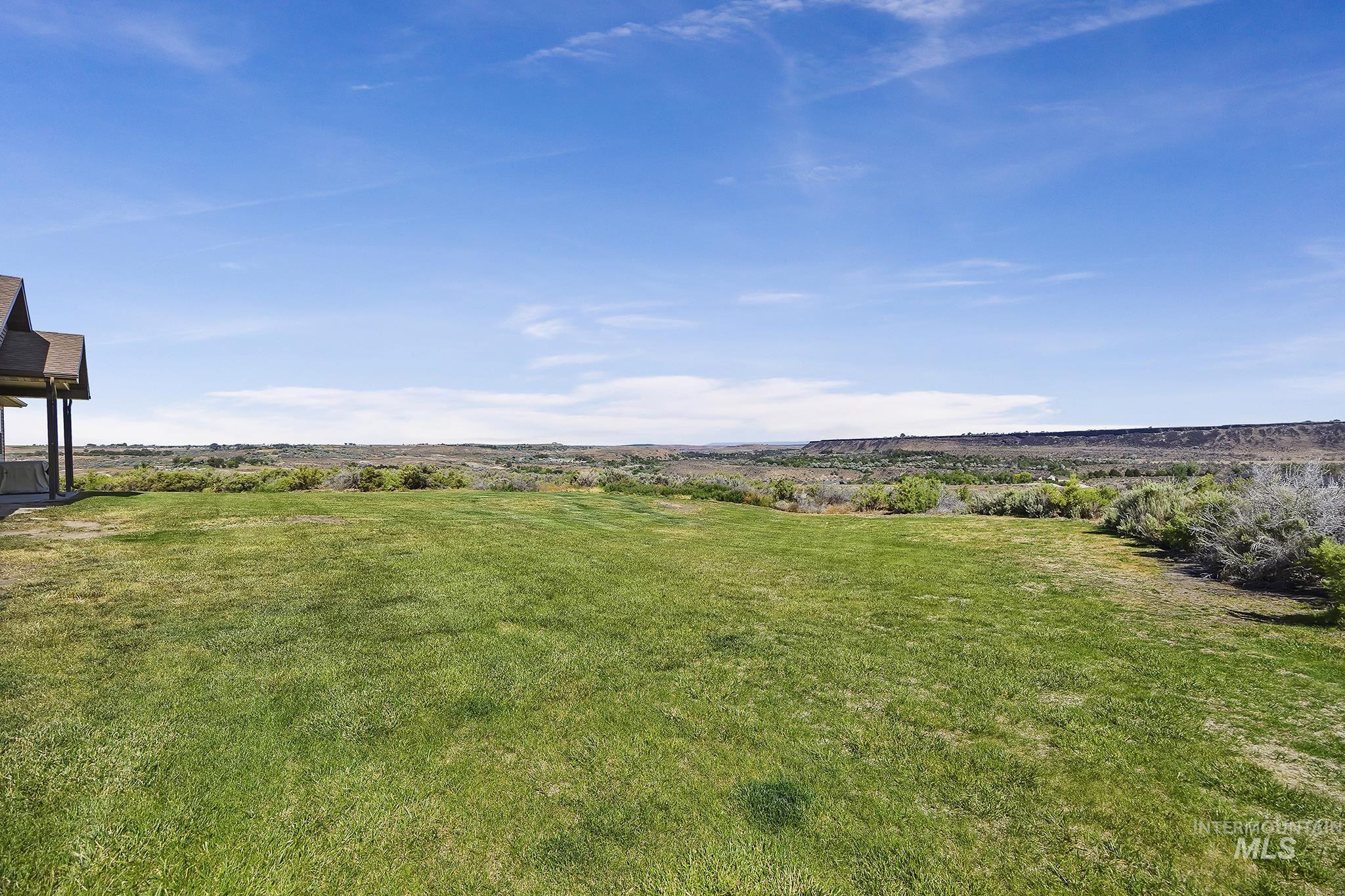 4531 N 1250 E, Buhl, Idaho 83316, 4 Bedrooms, 2 Bathrooms, Residential For Sale, Price $587,000, 98990243