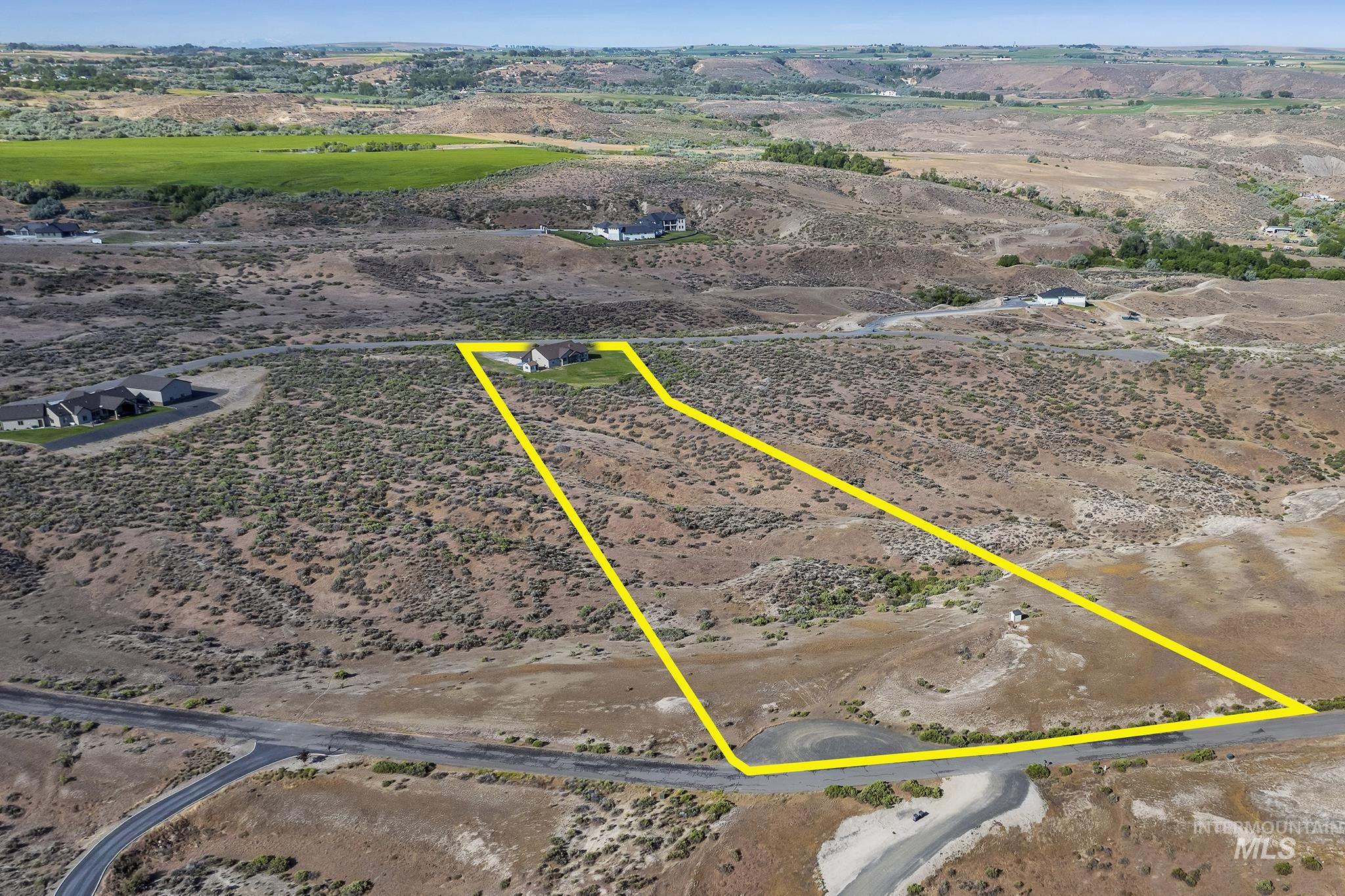 4531 N 1250 E, Buhl, Idaho 83316, 4 Bedrooms, 2 Bathrooms, Residential For Sale, Price $587,000, 98990243